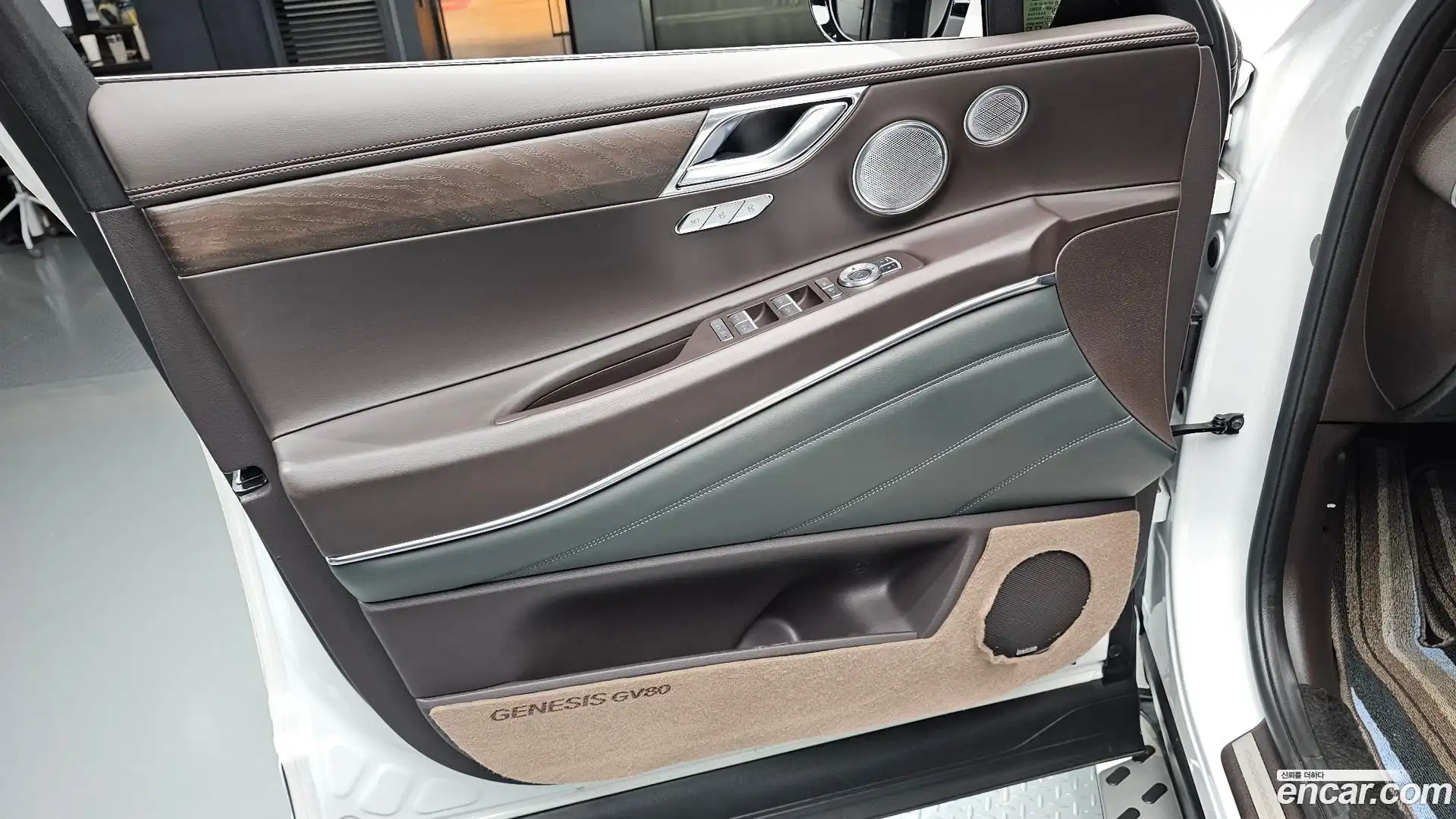 GV80 Genesis 2023.5-INNER-034