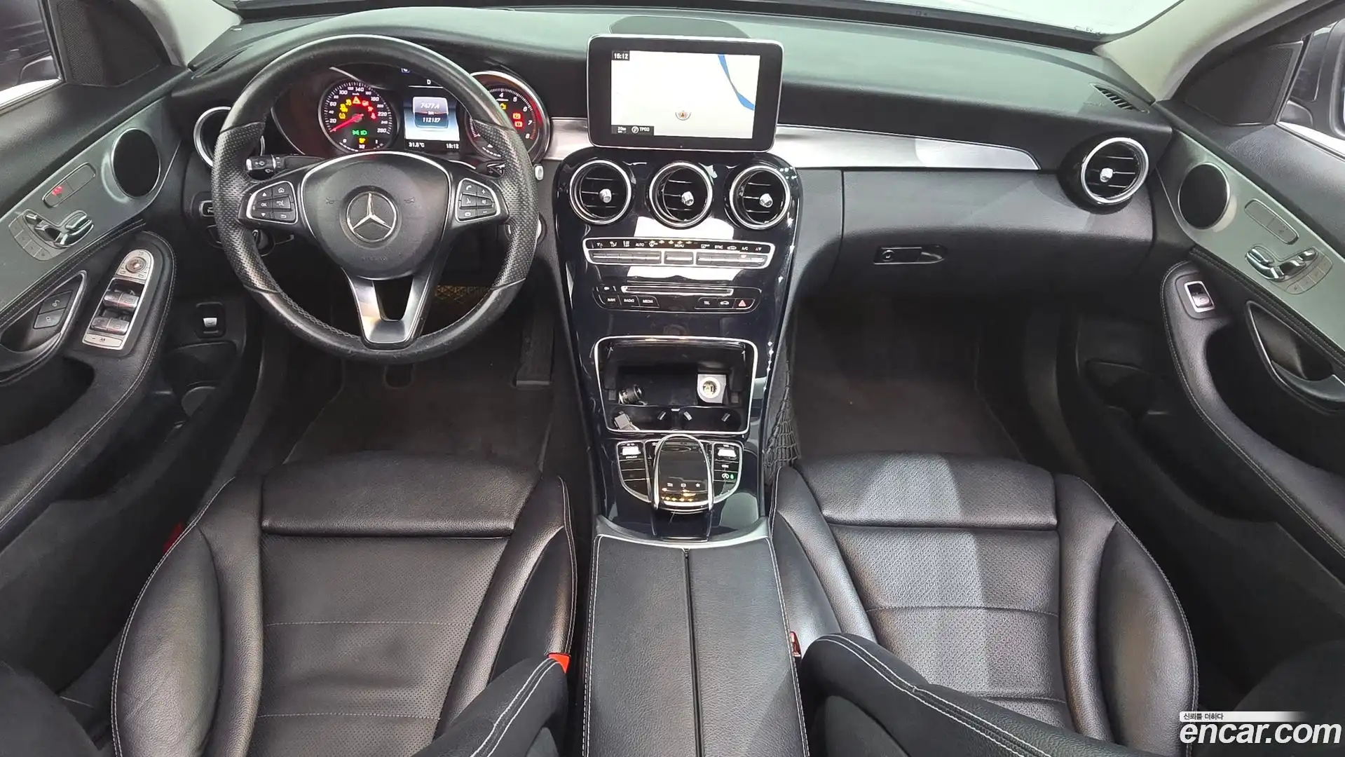 C-Class Mercedes-Benz 2014.9-INNER-007