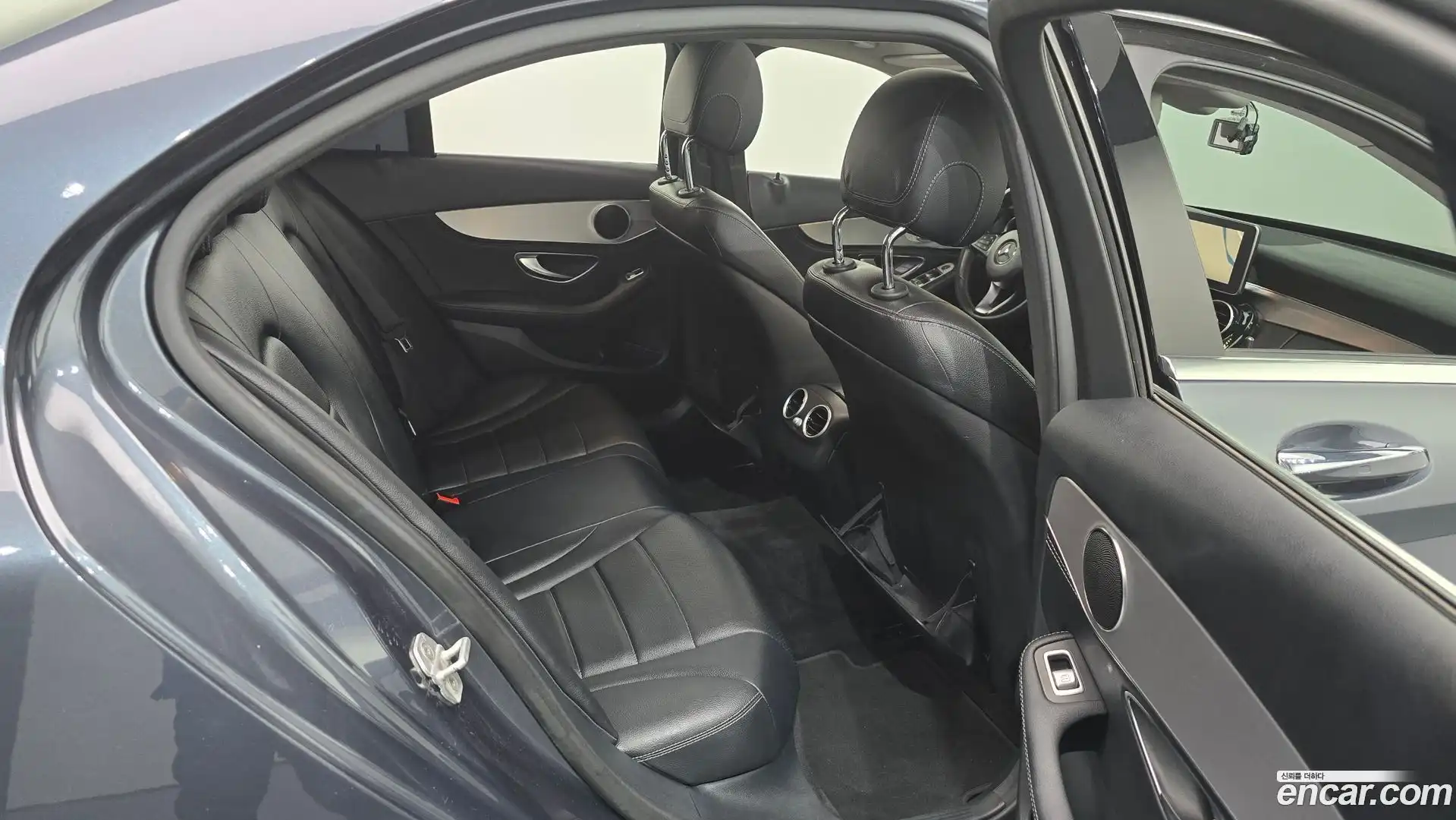 C-Class Mercedes-Benz 2014.9-OPTION-015