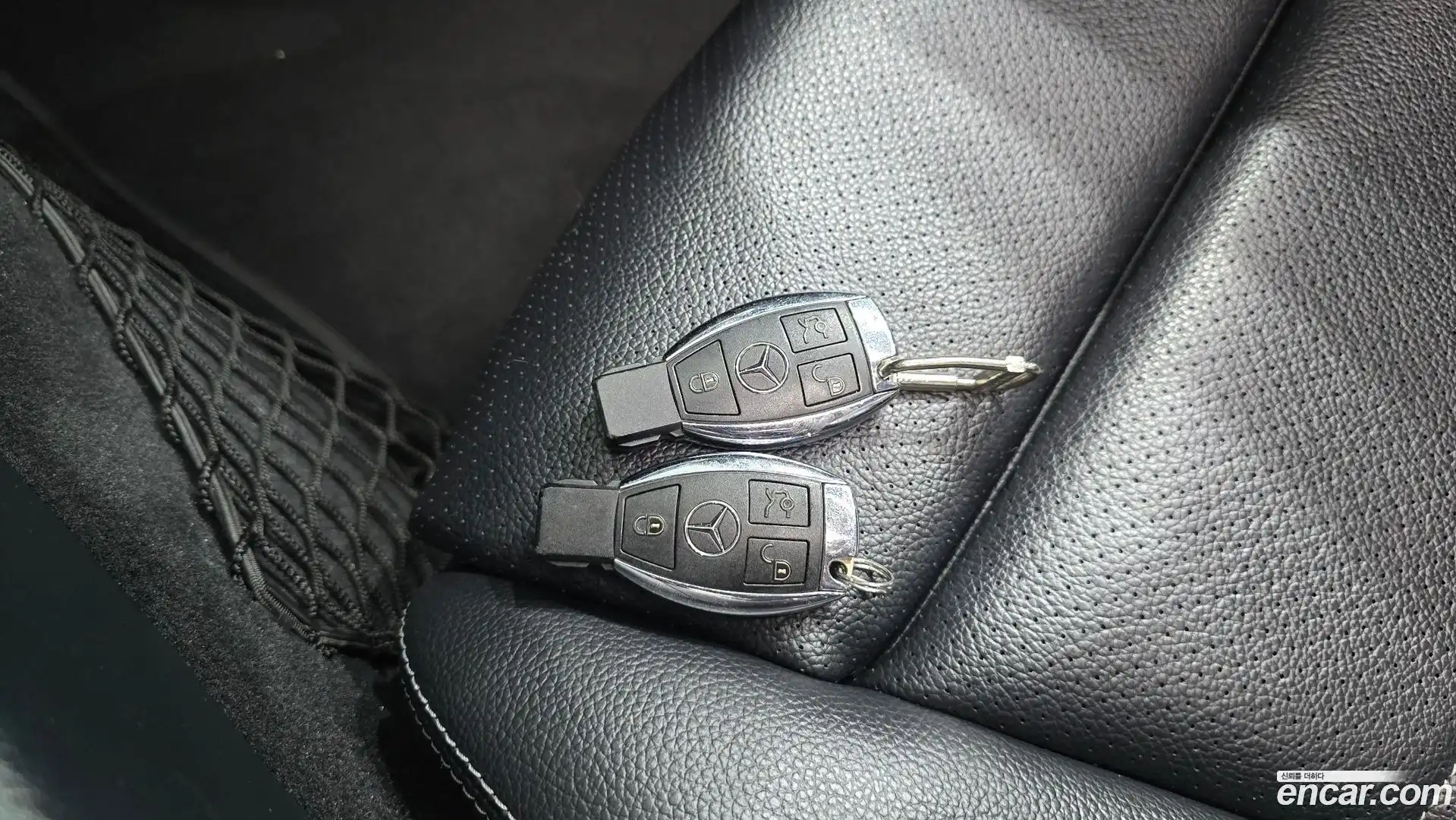 C-Class Mercedes-Benz 2014.9-OPTION-020