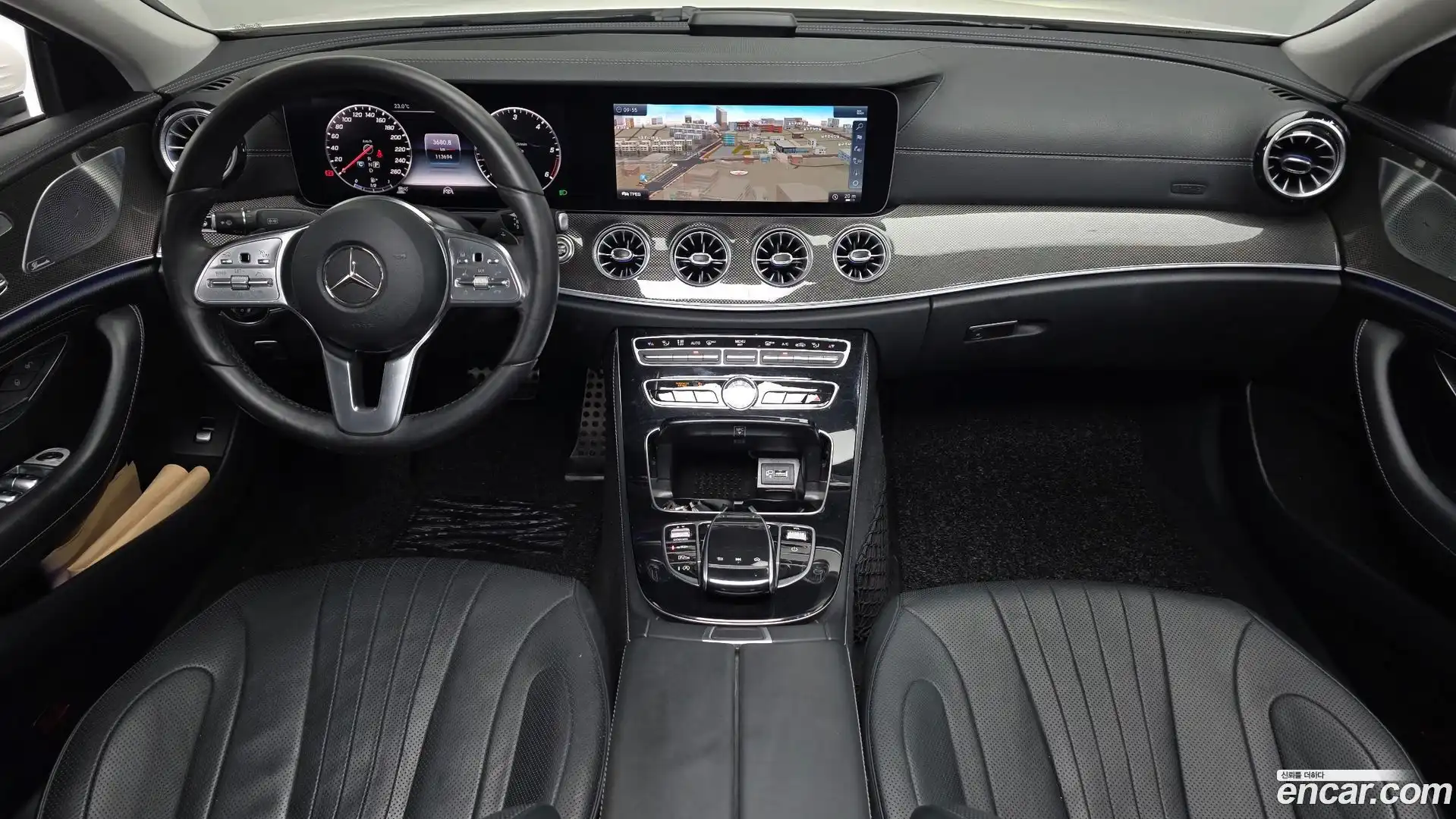 CLS-Class Mercedes-Benz 2018.10-INNER-007