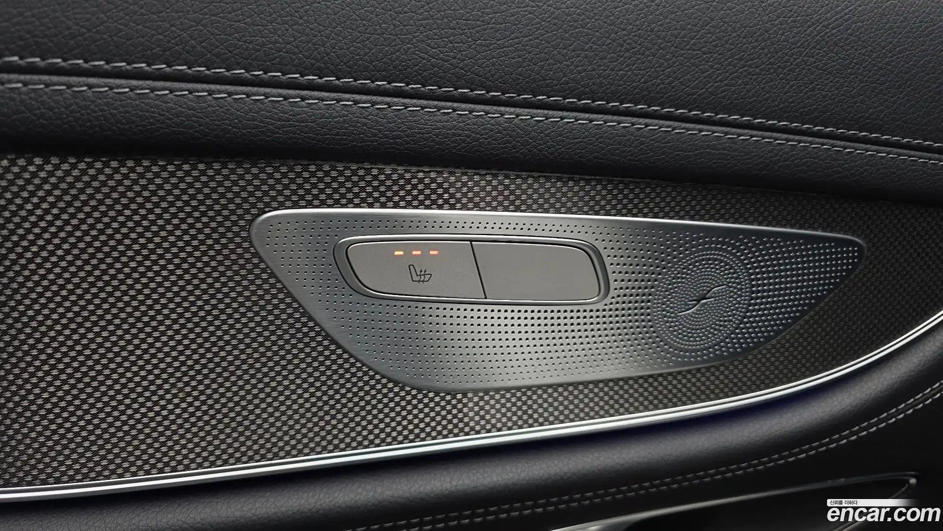 CLS-Class Mercedes-Benz 2018.10-OPTION-046