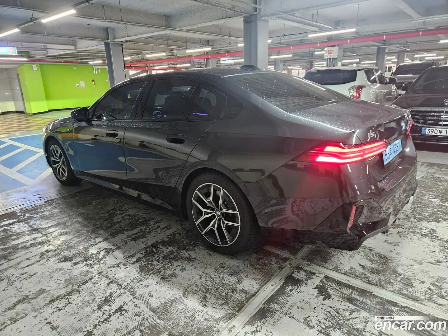 i5 BMW 2025.11-OUTER-006
