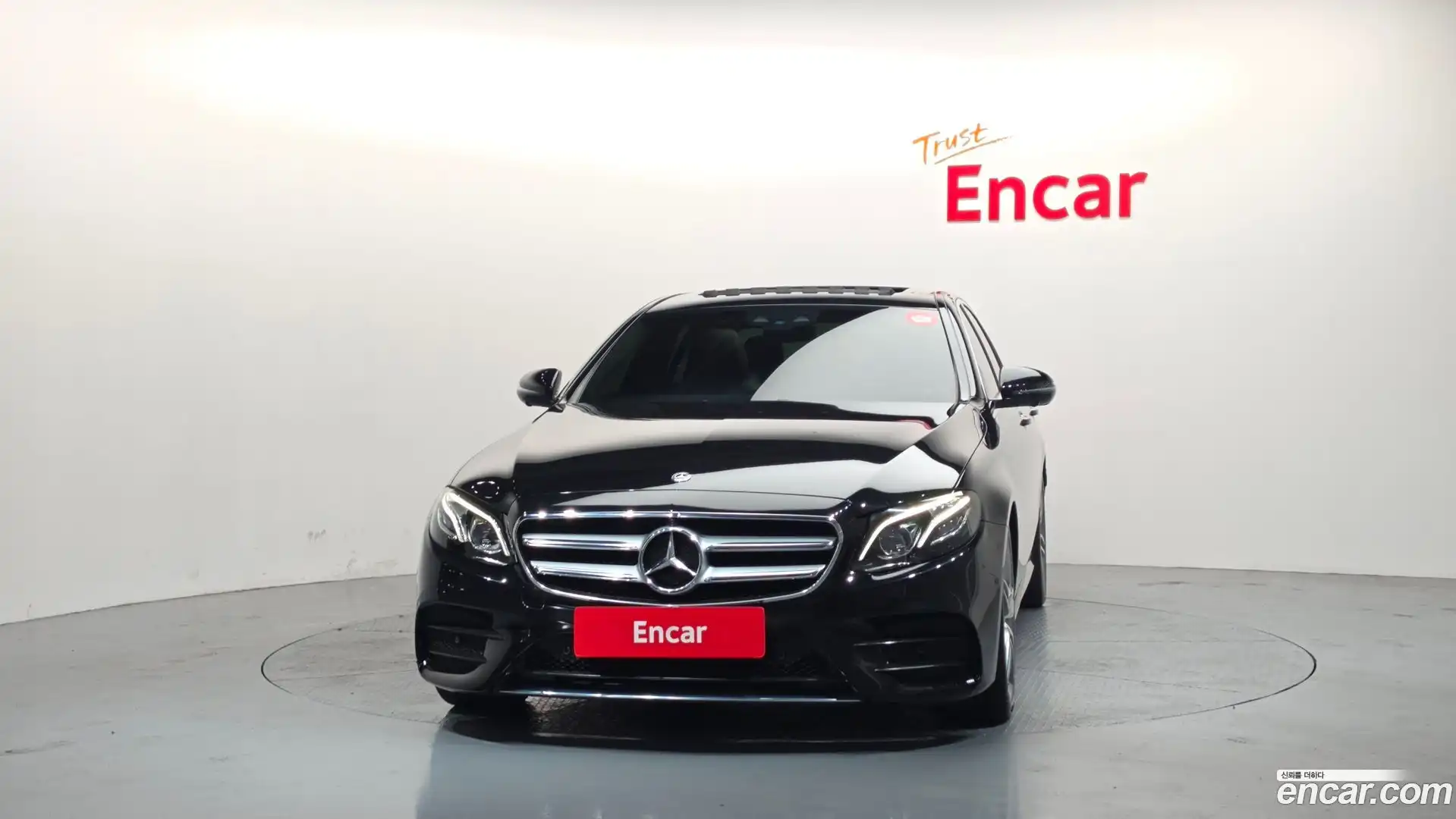 E-Class Mercedes-Benz 2019.7-OUTER-003