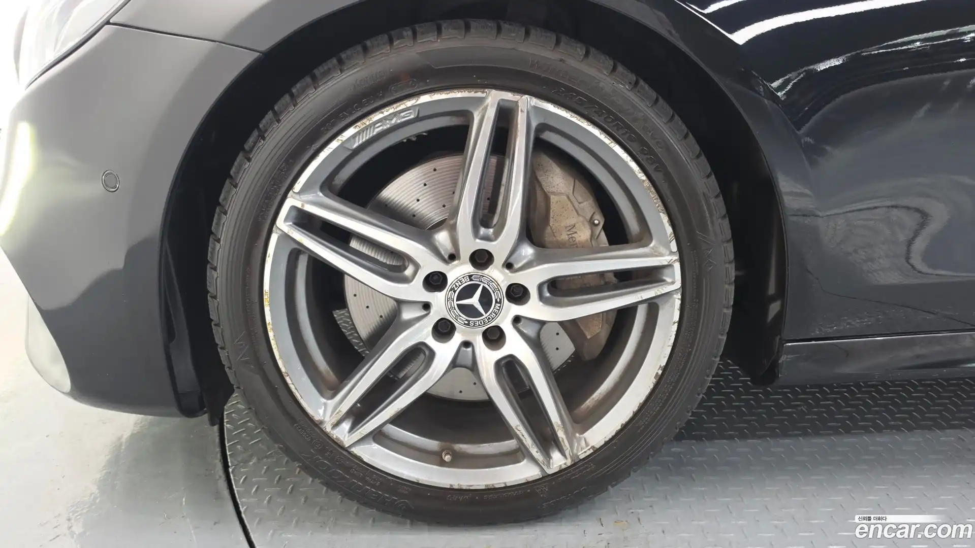 E-Class Mercedes-Benz 2019.7-OUTER-005