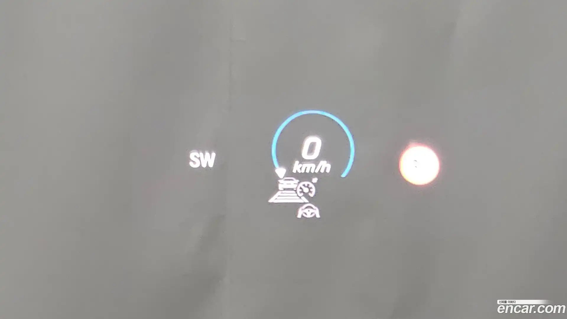 E-Class Mercedes-Benz 2023.8-OPTION-044