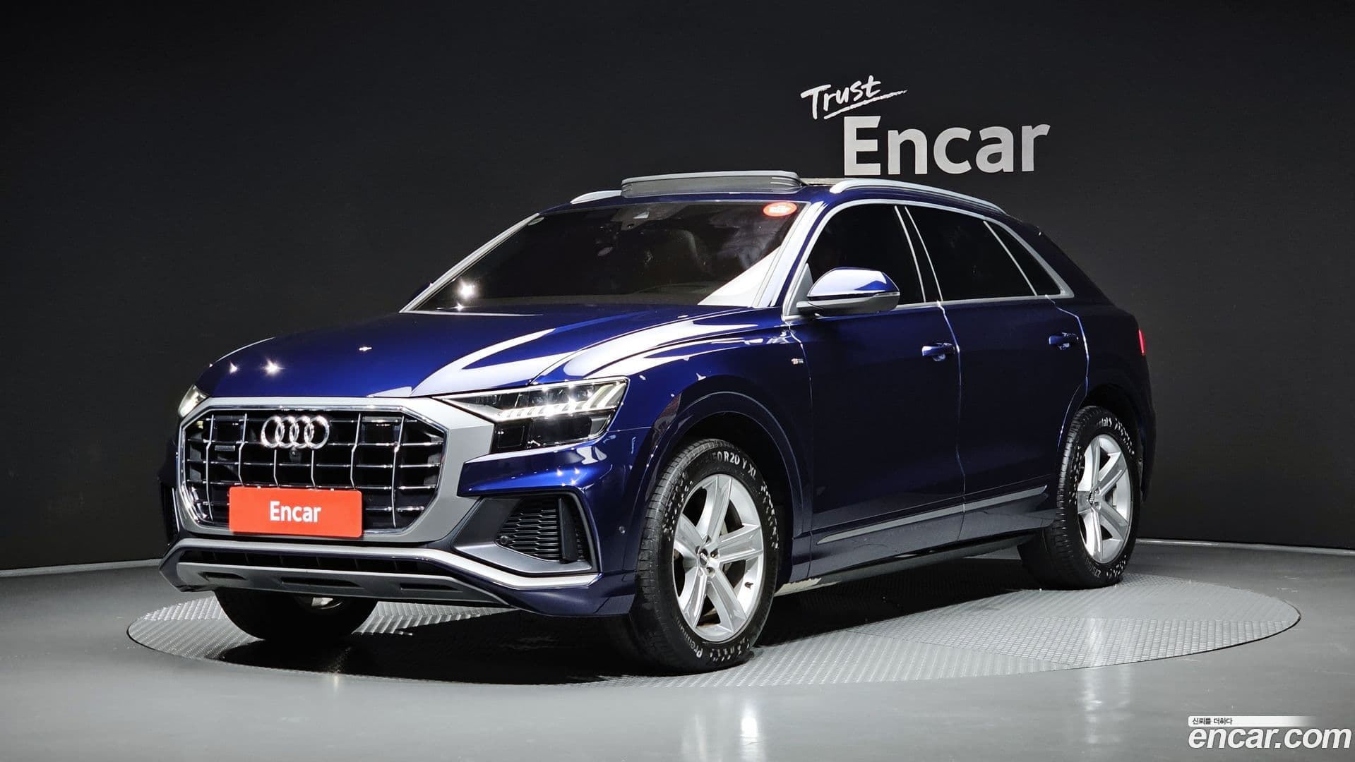 Main__Slider__Photo:Q8 Audi 2020.4-0
