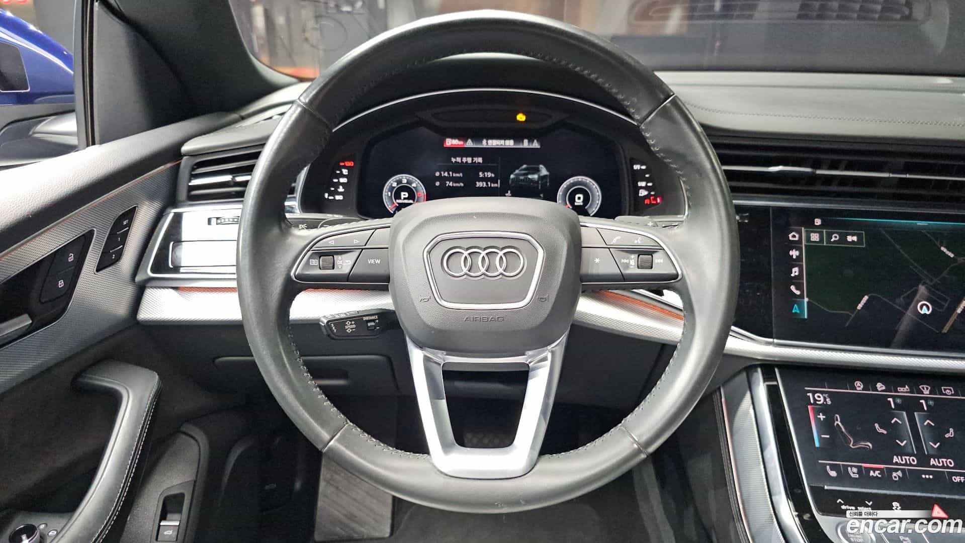Q8 Audi 2020.4-OPTION-017