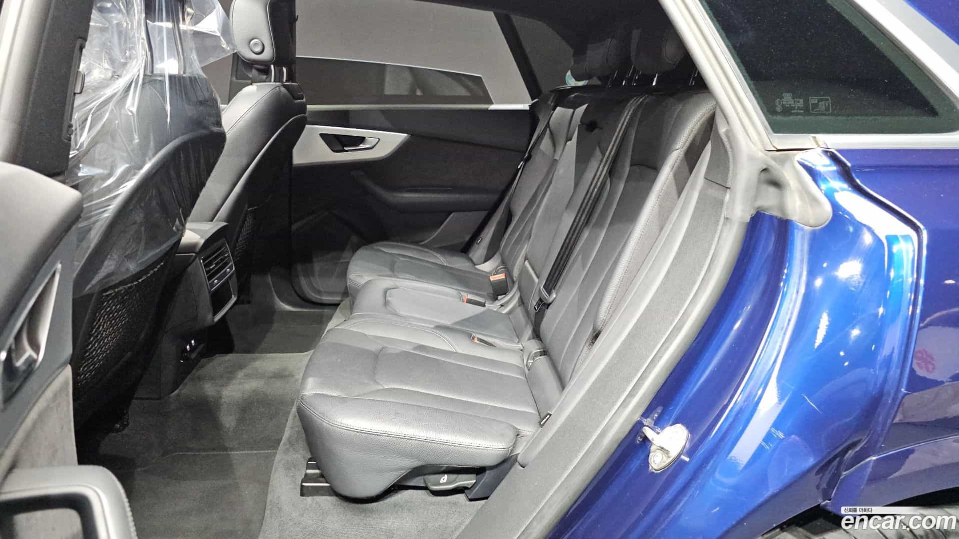 Q8 Audi 2020.4-INNER-036