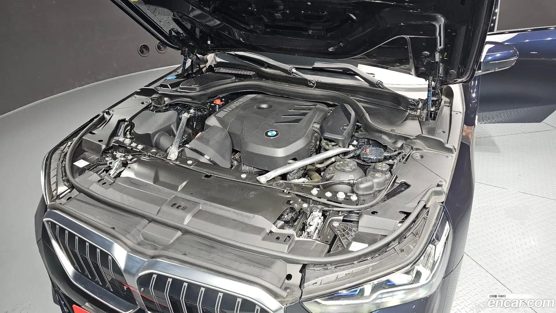 5-Series BMW 2024.9-OUTER-006