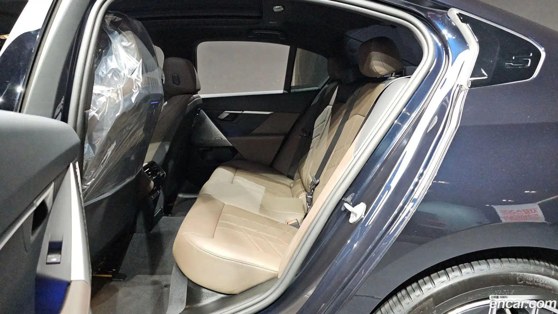 5-Series BMW 2024.9-INNER-036
