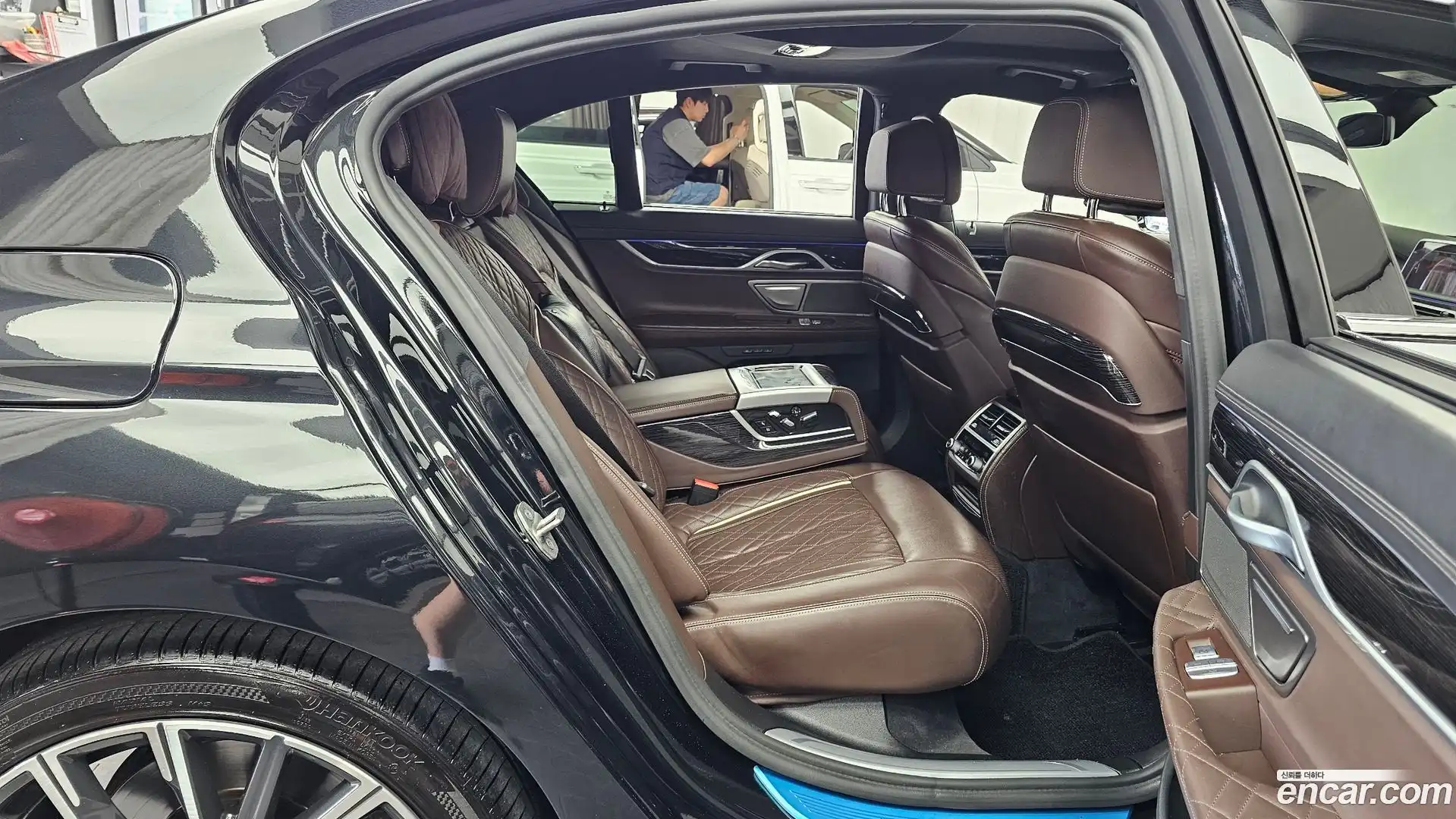 7-Series BMW 2021.0-OPTION-016