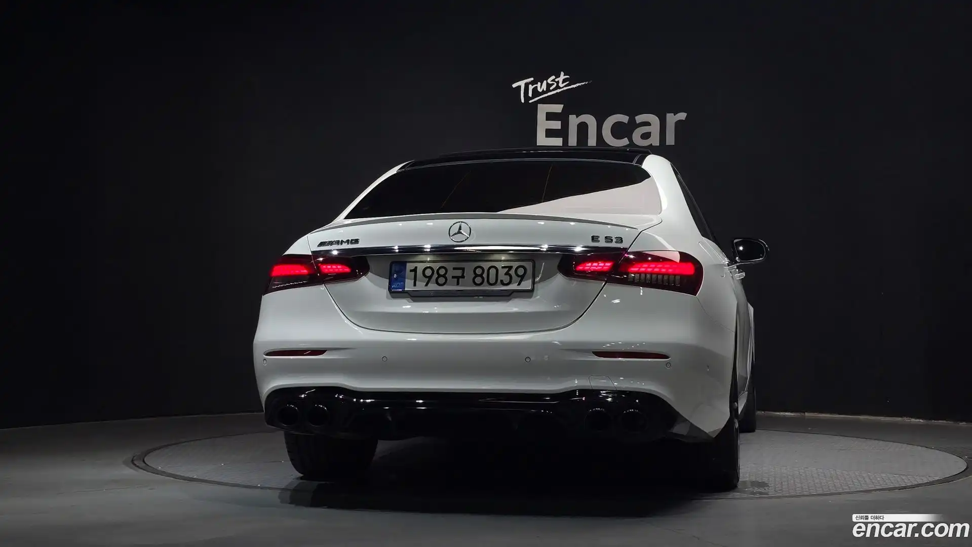 E-Class Mercedes-Benz 2022.11-OUTER-004