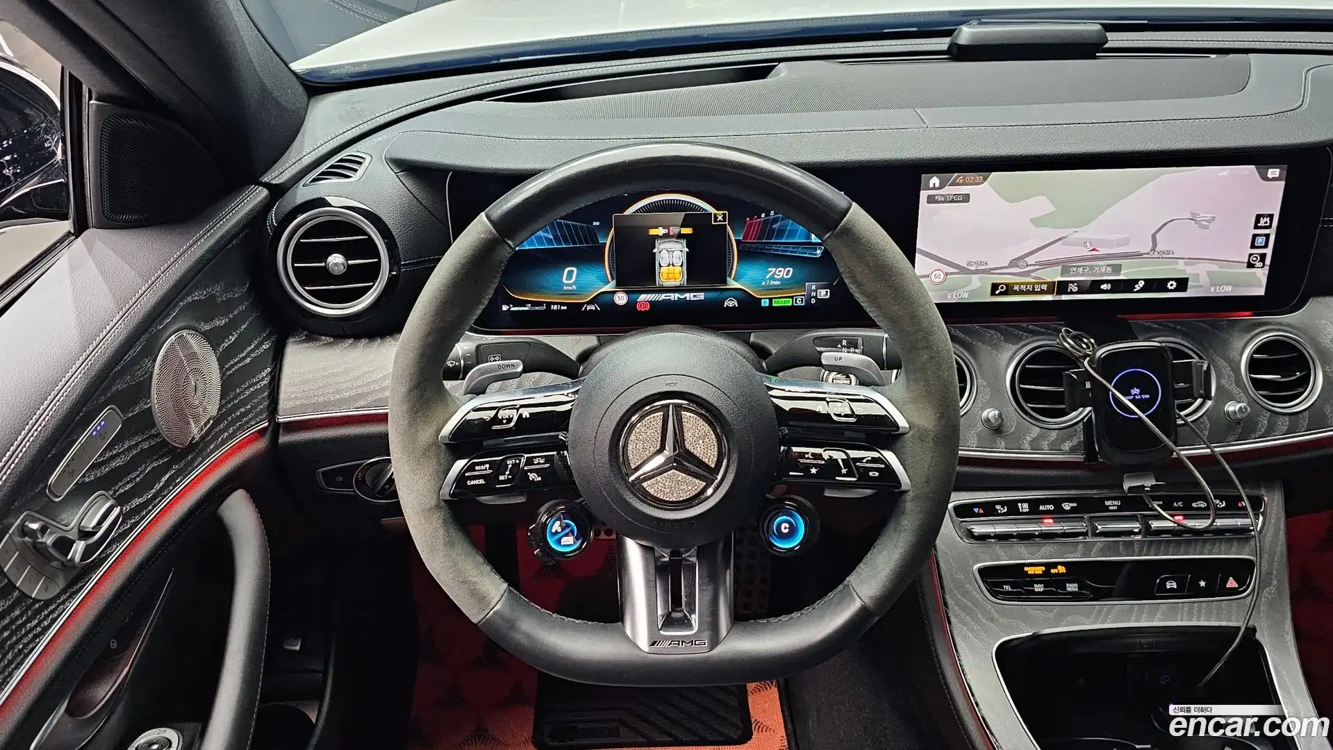 E-Class Mercedes-Benz 2022.11-OPTION-018