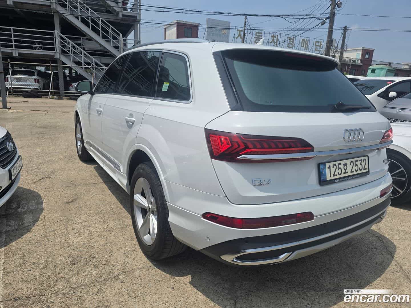 Q7 Audi 2021.9-OUTER-003