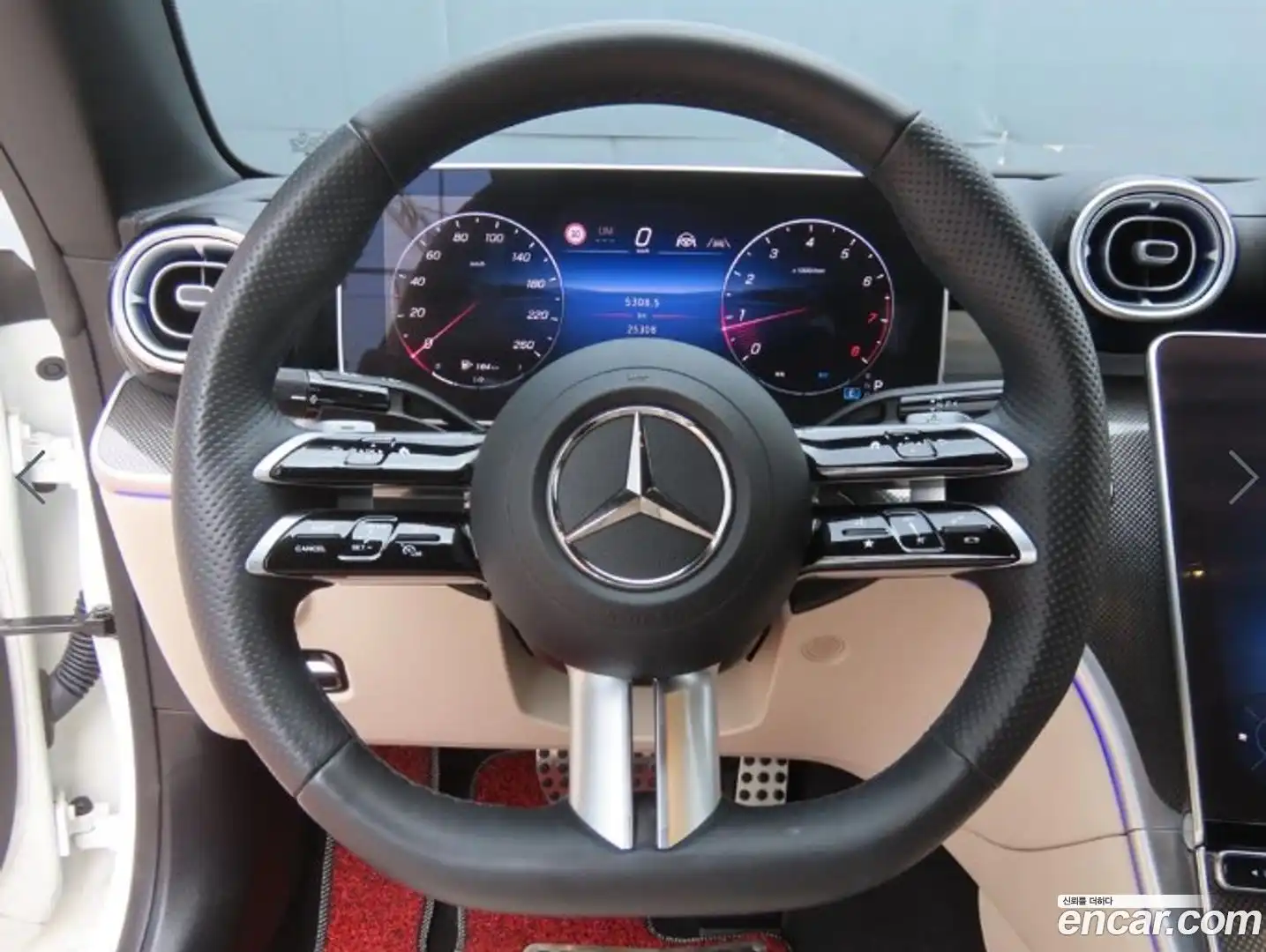 CLE-Class Mercedes-Benz 2024.10-OPTION-017