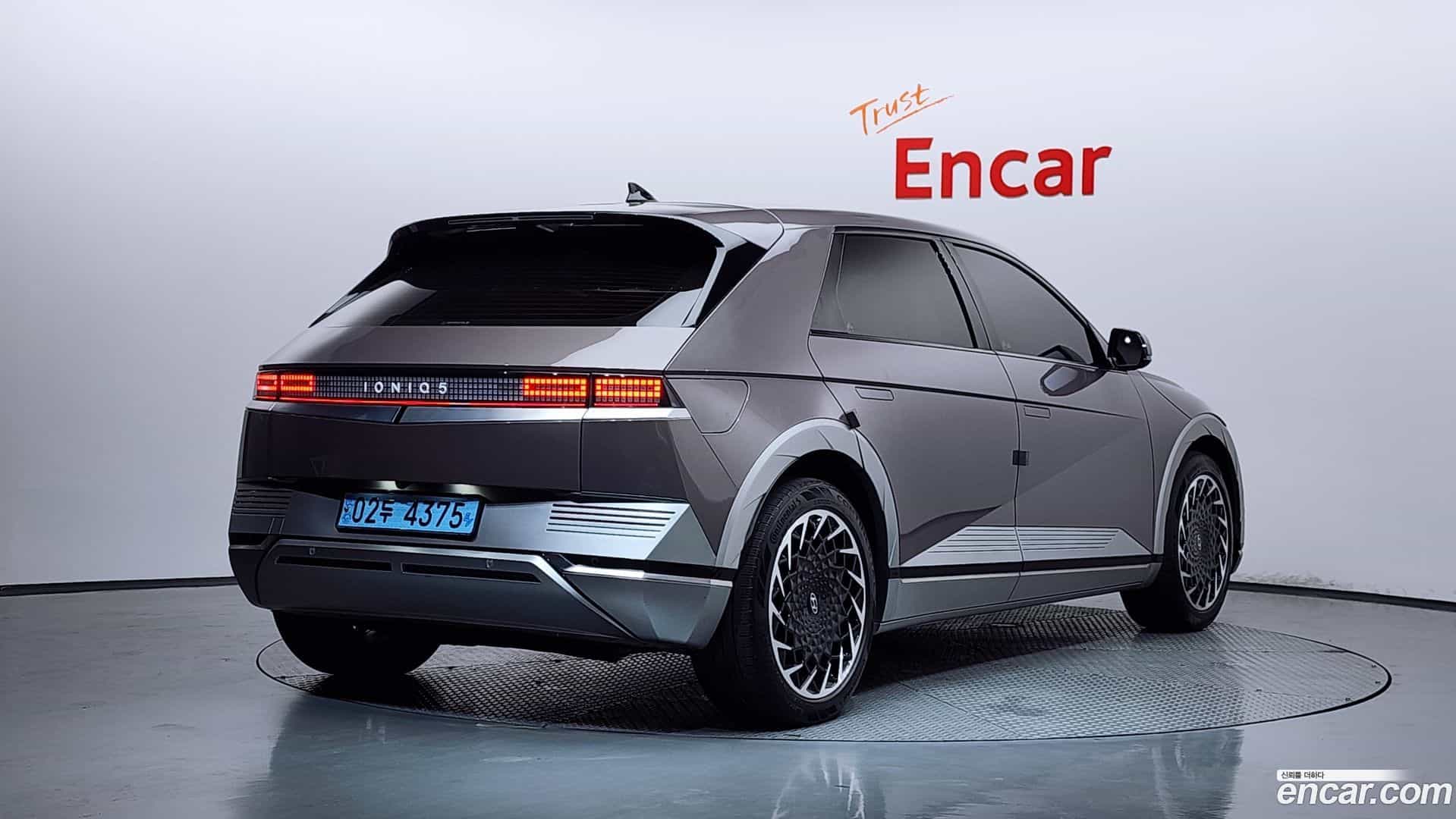 Ioniq5 Hyundai 2021.4-OUTER-002