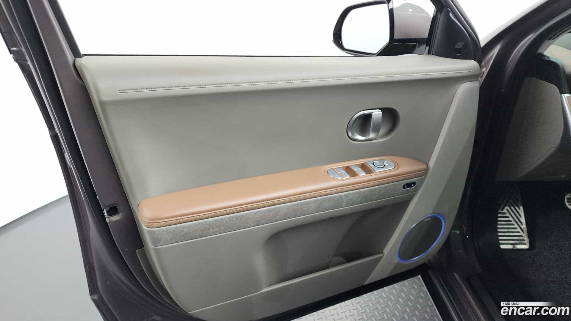Ioniq5 Hyundai 2021.4-INNER-034