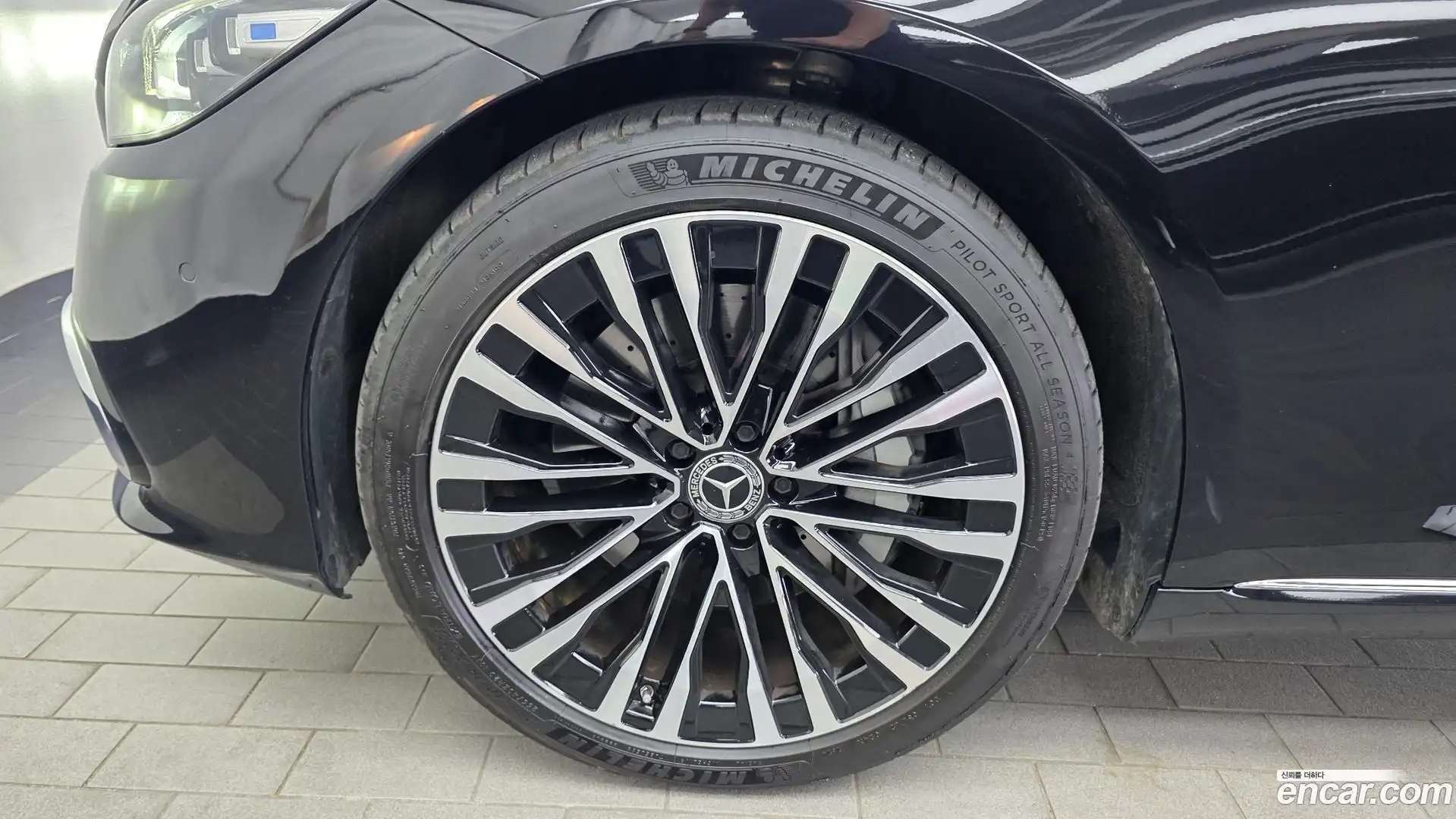 S-Class Mercedes-Benz 2023.6-OUTER-005