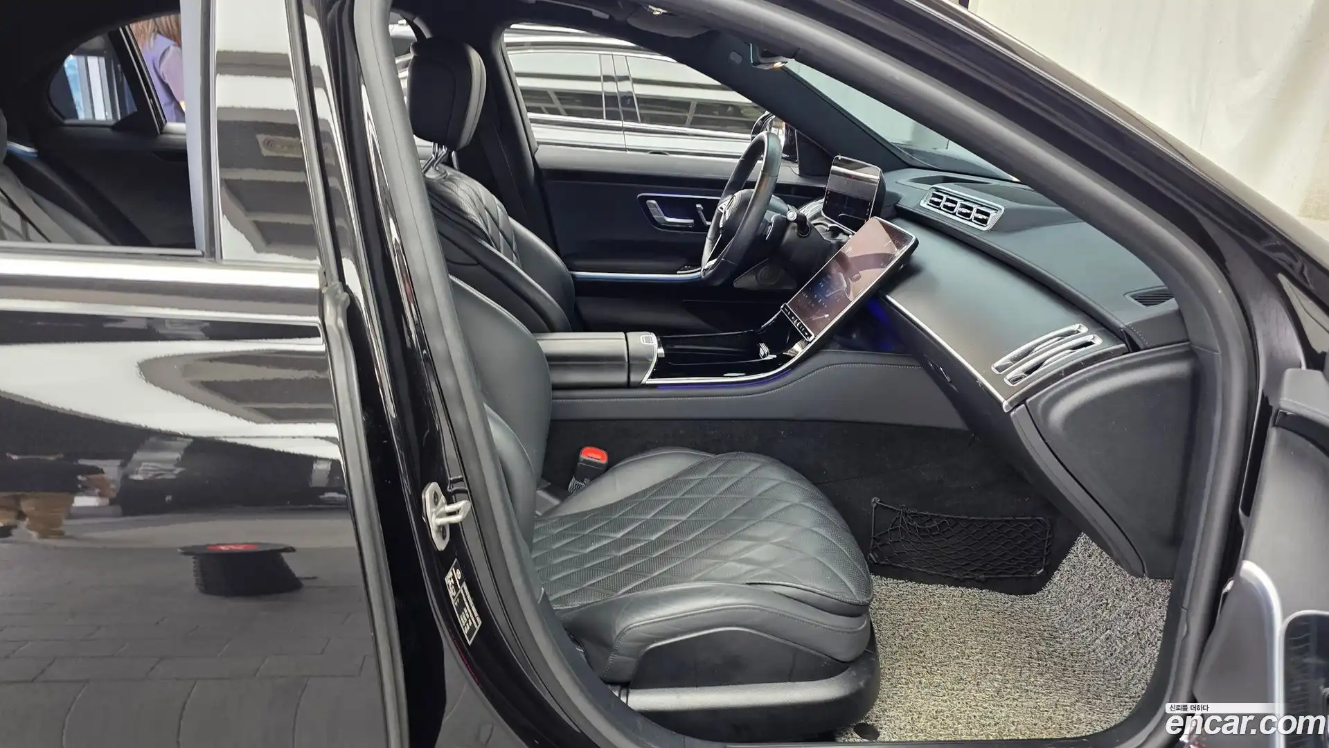 S-Class Mercedes-Benz 2023.6-OPTION-015