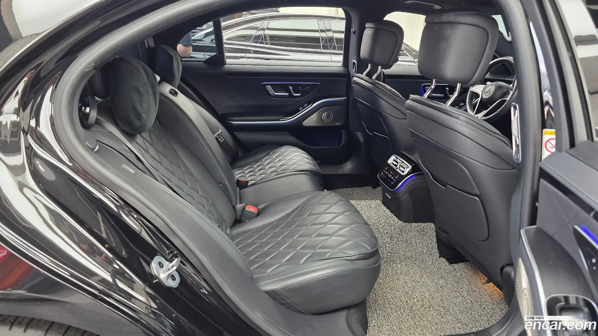 S-Class Mercedes-Benz 2023.6-OPTION-016