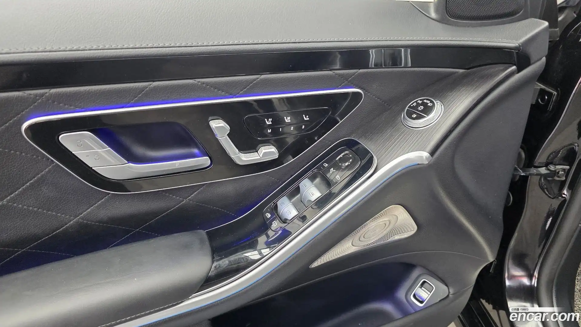 S-Class Mercedes-Benz 2023.6-OPTION-041