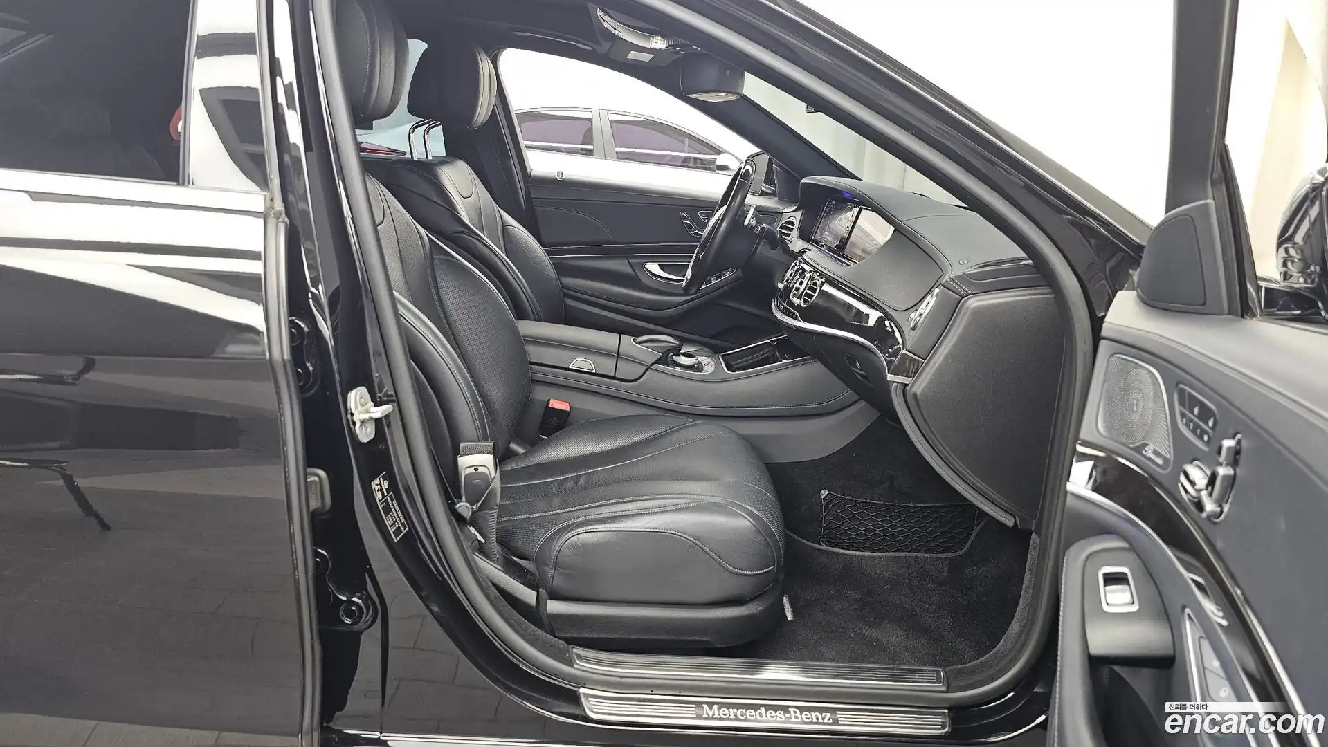S-Class Mercedes-Benz 2015.9-OPTION-015
