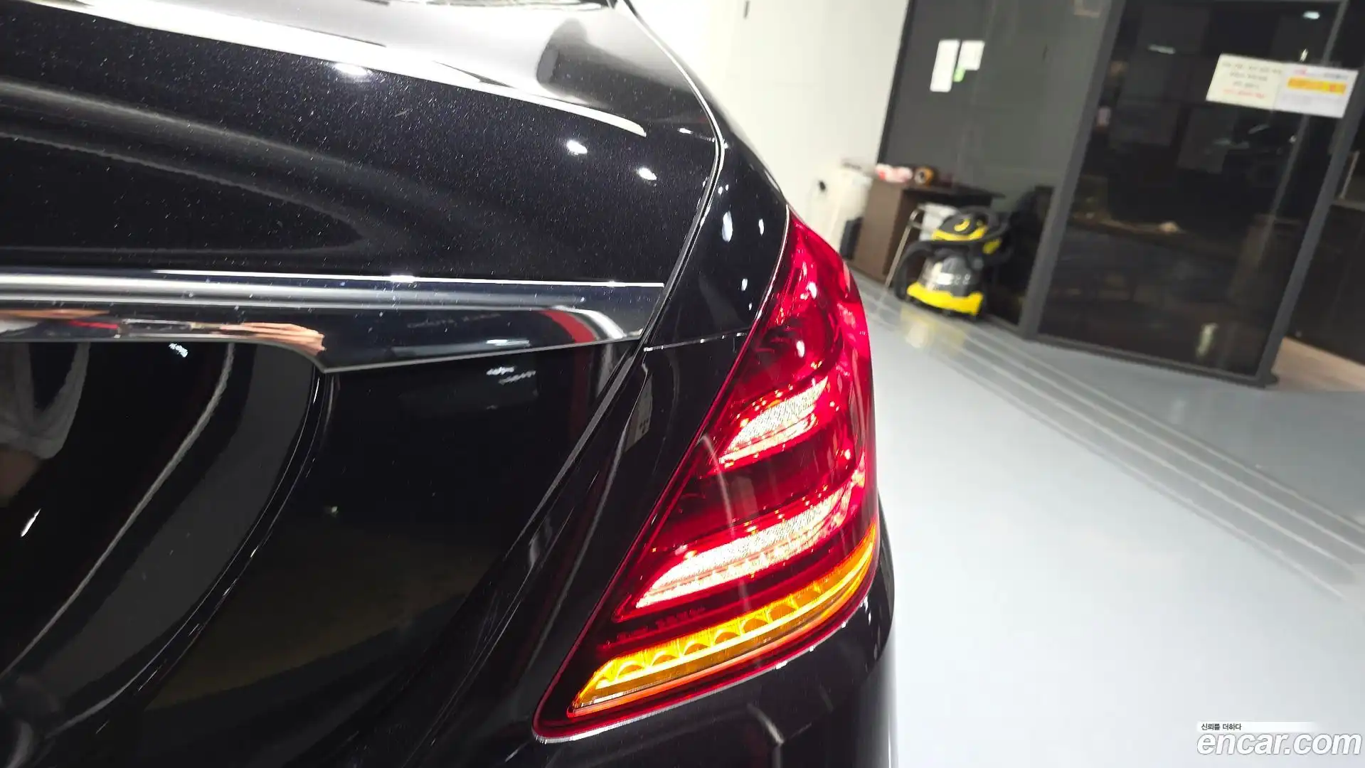 S-Class Mercedes-Benz 2019.1-OUTER-033