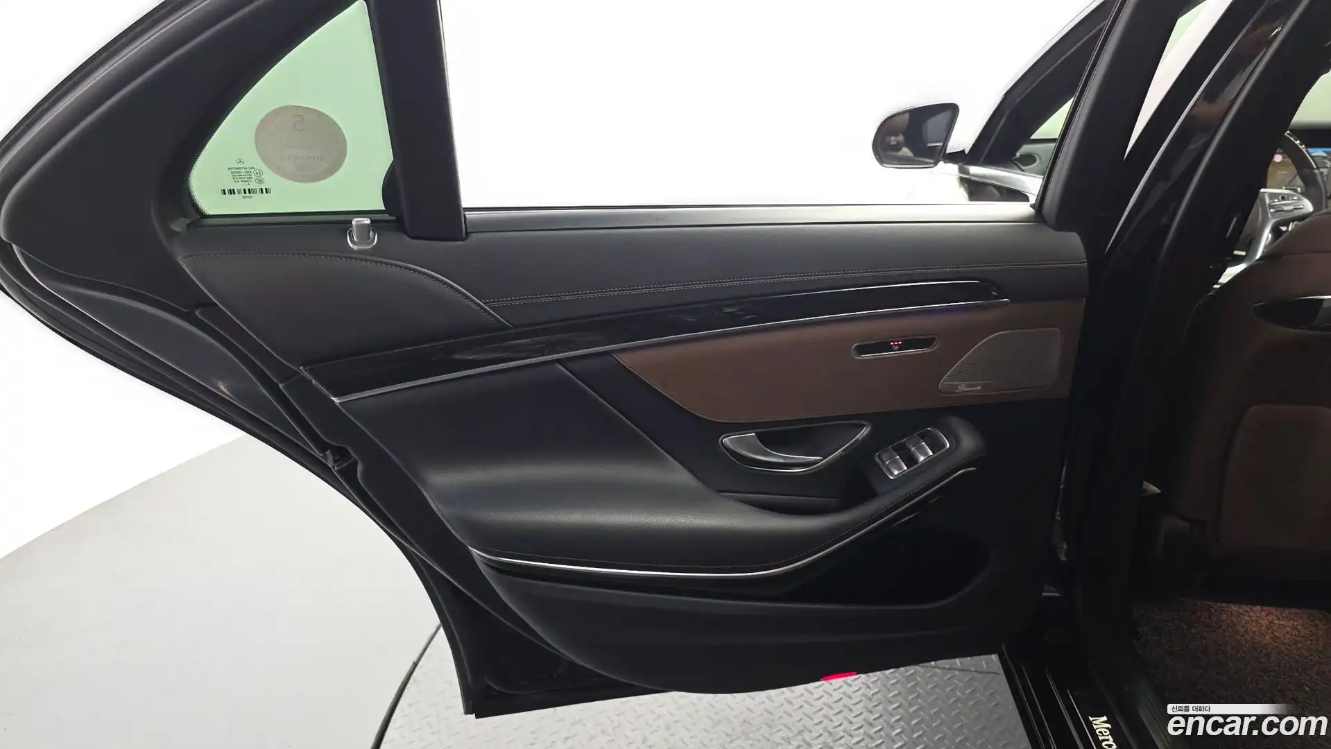 S-Class Mercedes-Benz 2019.1-INNER-035