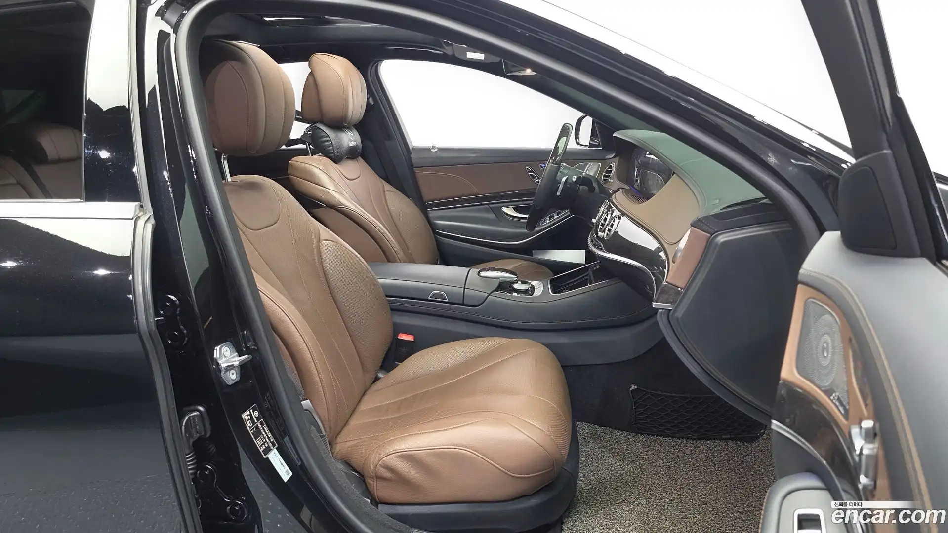 S-Class Mercedes-Benz 2019.1-INNER-036