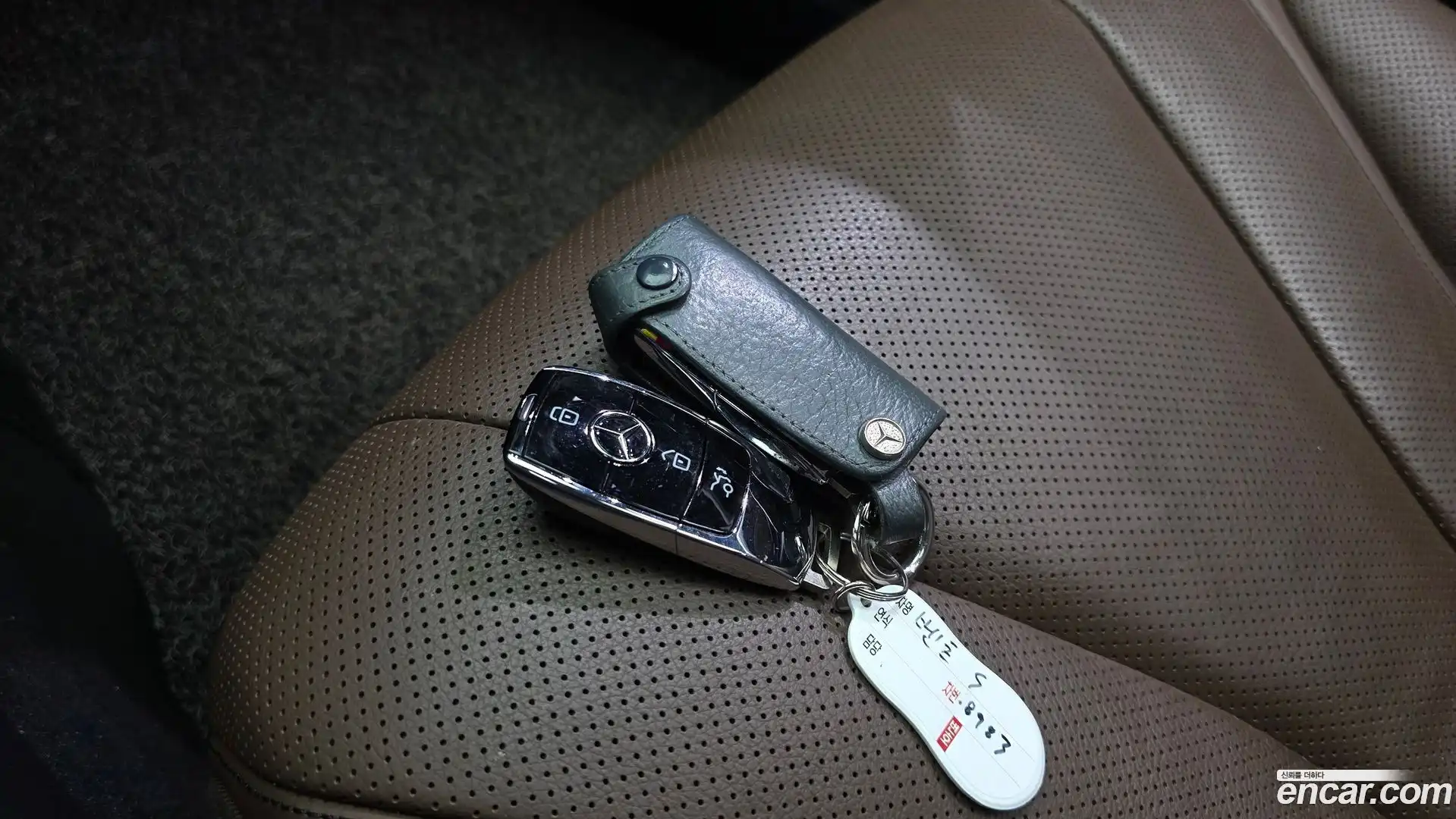 S-Class Mercedes-Benz 2019.1-OPTION-047