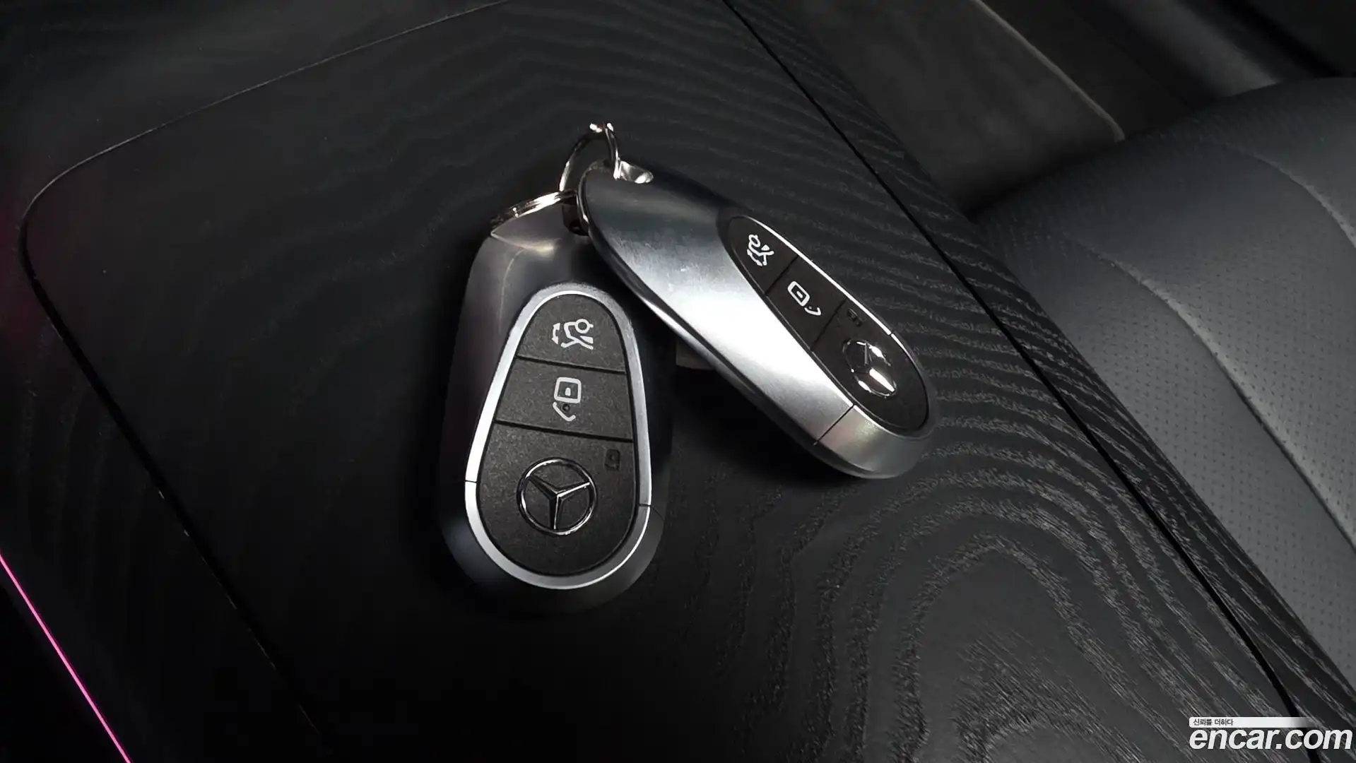 E-Class Mercedes-Benz 2025.8-OPTION-044