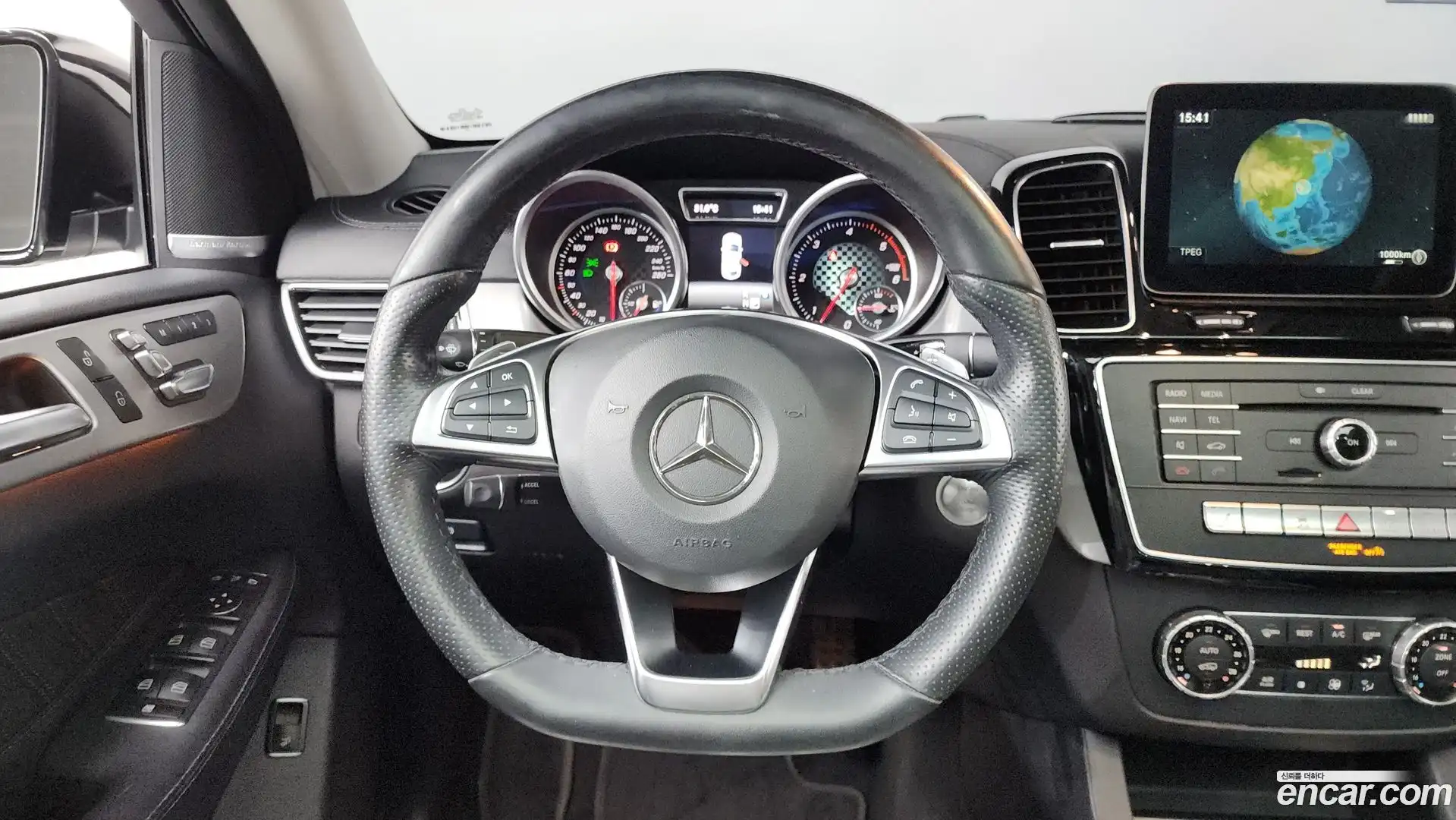 GLE-Class Mercedes-Benz 2018.4-OPTION-017