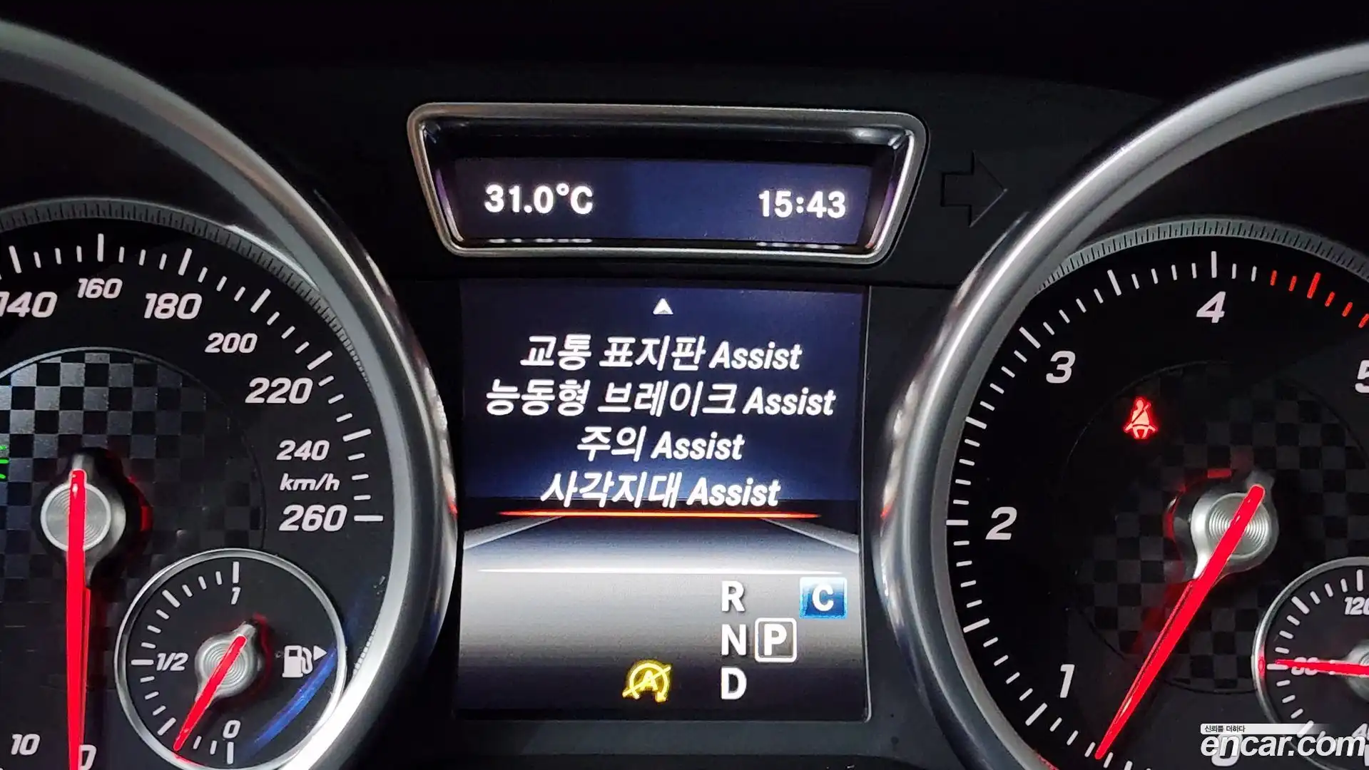 GLE-Class Mercedes-Benz 2018.4-OPTION-023