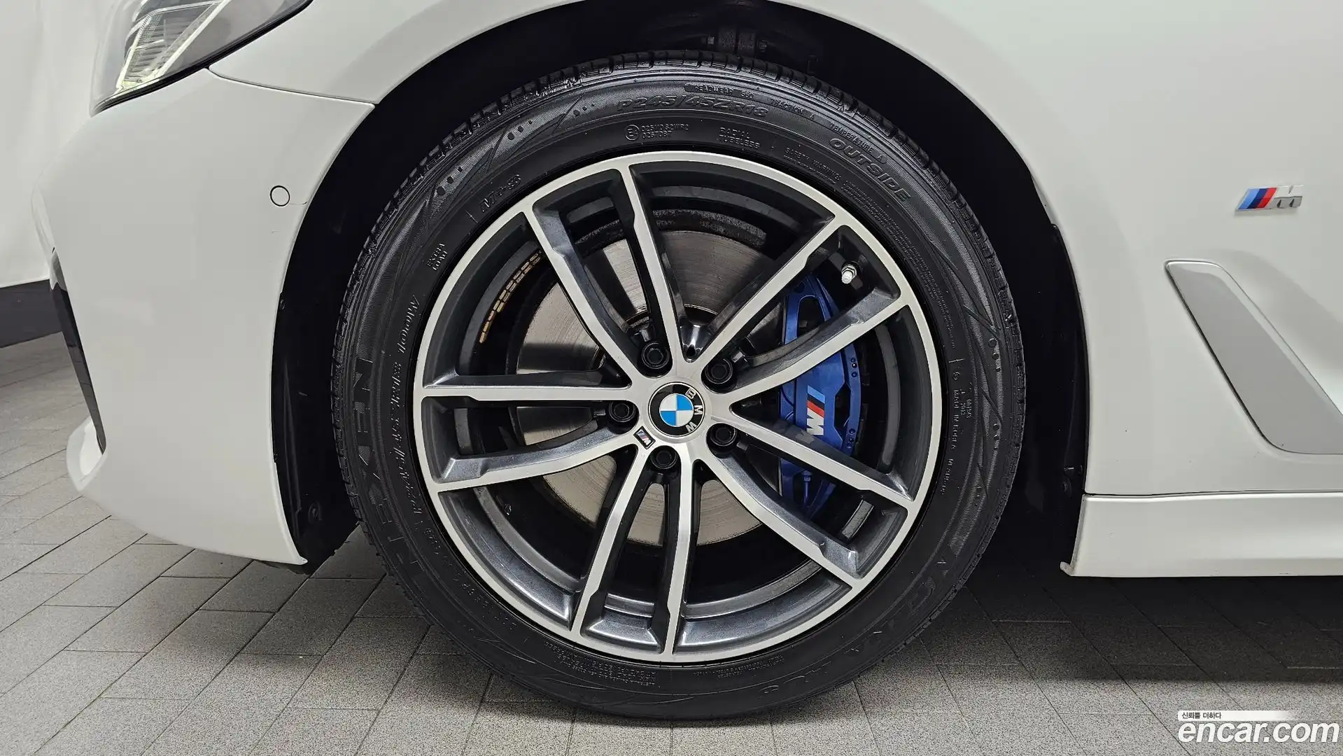 5-Series BMW 2023.2-OUTER-005