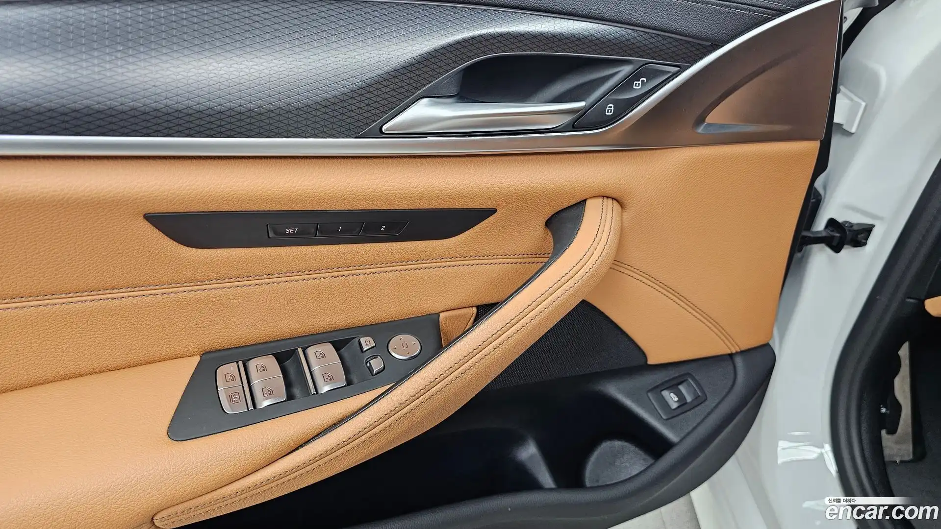 5-Series BMW 2023.2-OPTION-024