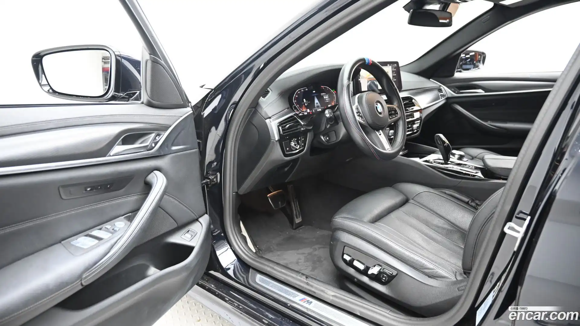 5-Series BMW 2023.7-OPTION-015