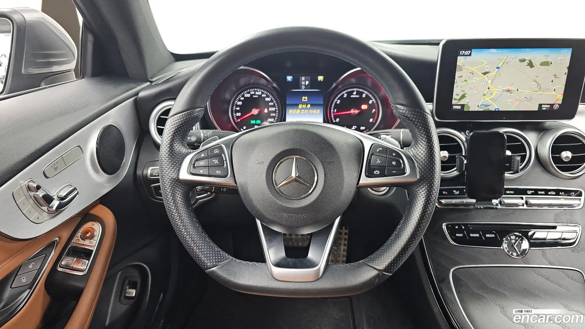 C-Class Mercedes-Benz 2018.5-OPTION-017