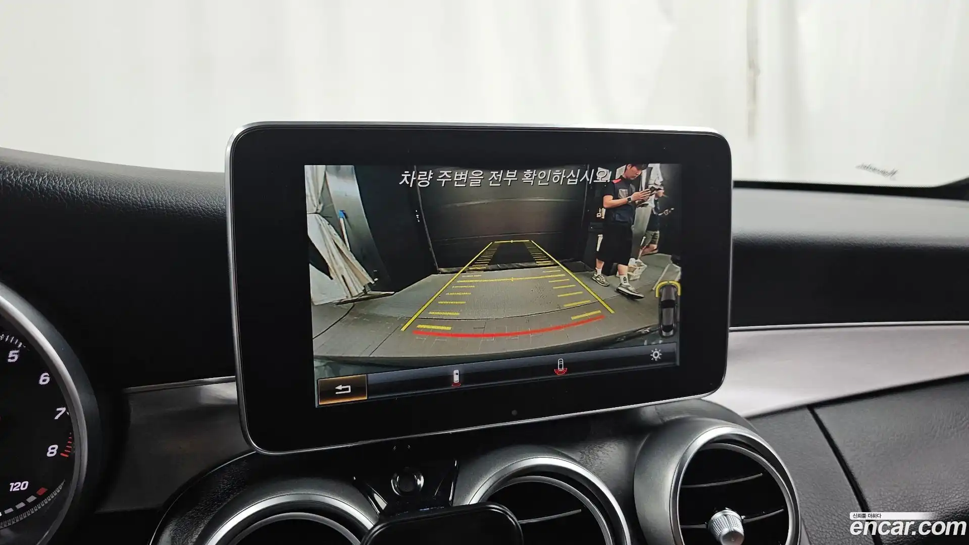 C-Class Mercedes-Benz 2018.5-OPTION-019