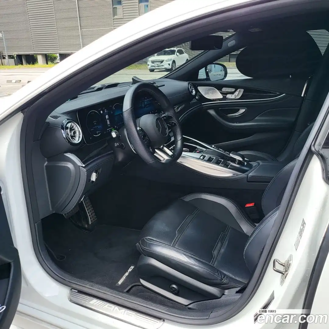 AMG GT Mercedes-Benz 2022.5-INNER-010