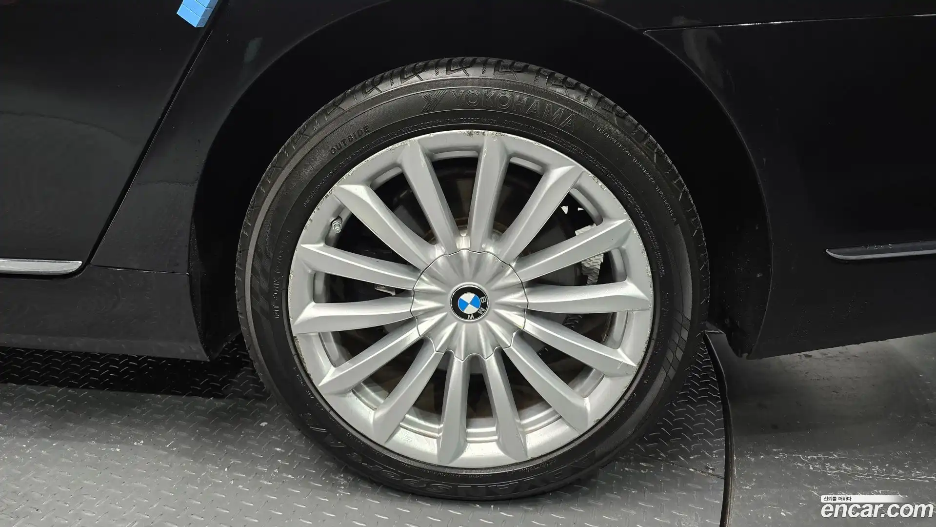 7-Series BMW 2016.10-OUTER-031