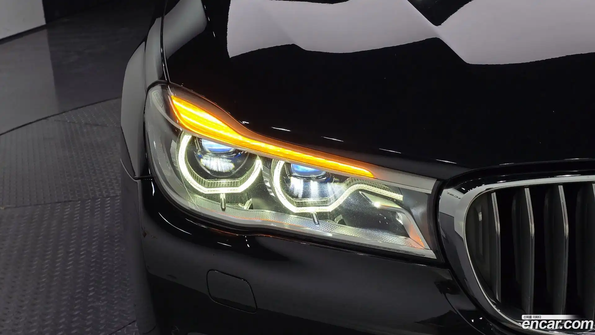 7-Series BMW 2016.10-OUTER-032