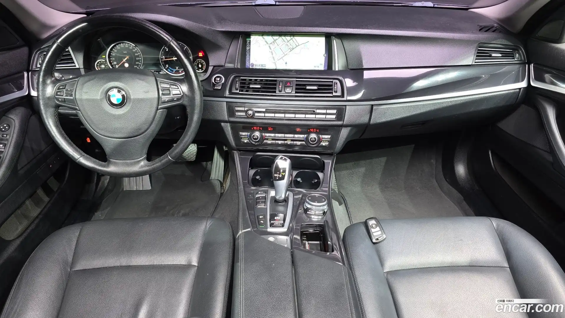 5-Series BMW 2014.11-INNER-007