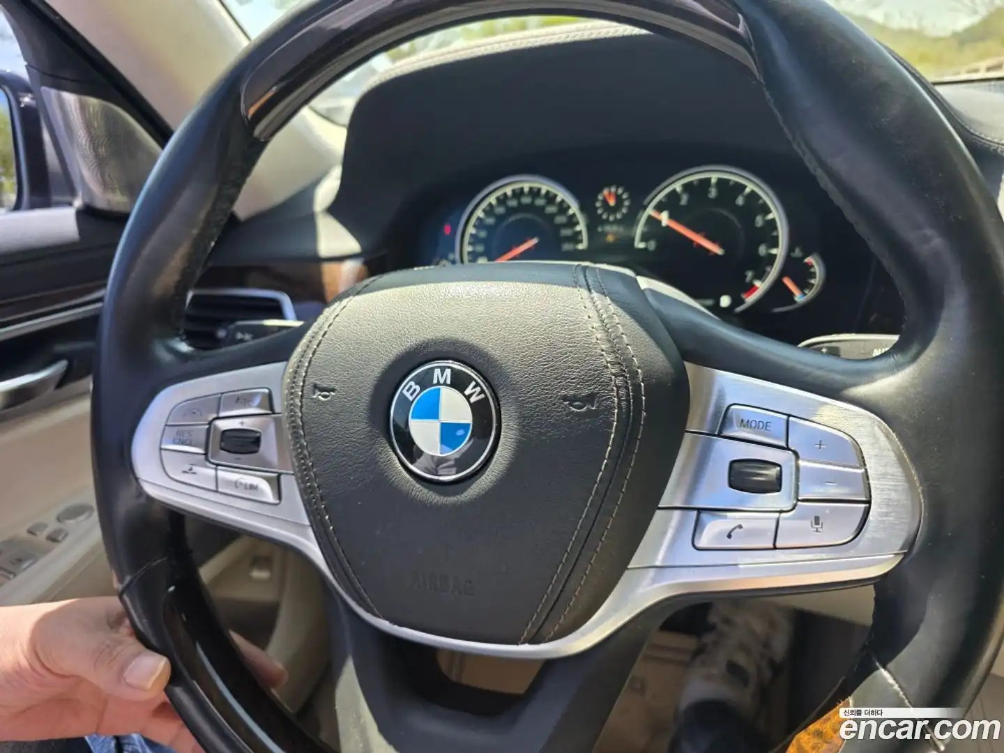 7-Series BMW 2016.6-INNER-007