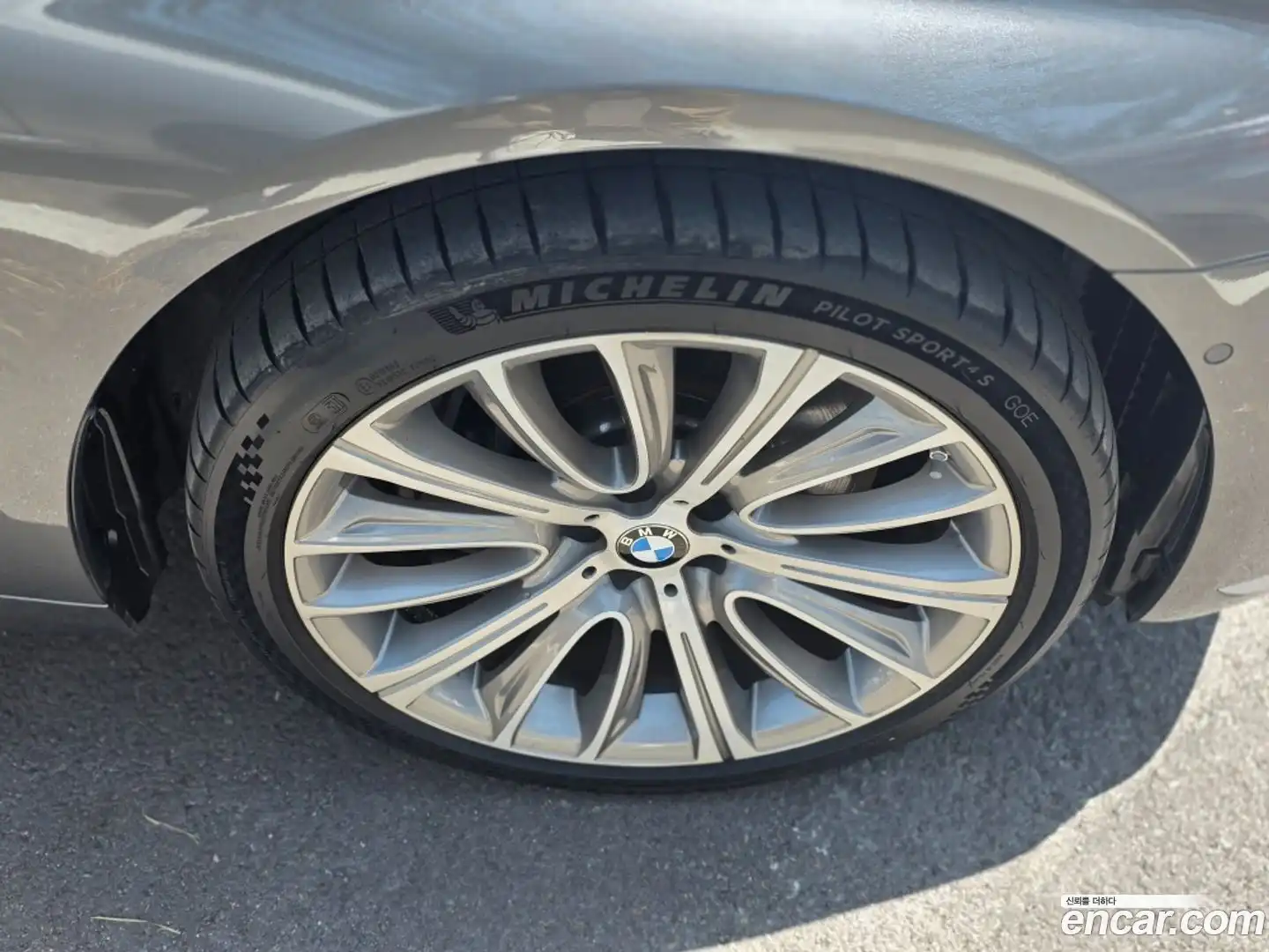 7-Series BMW 2016.6-OPTION-016