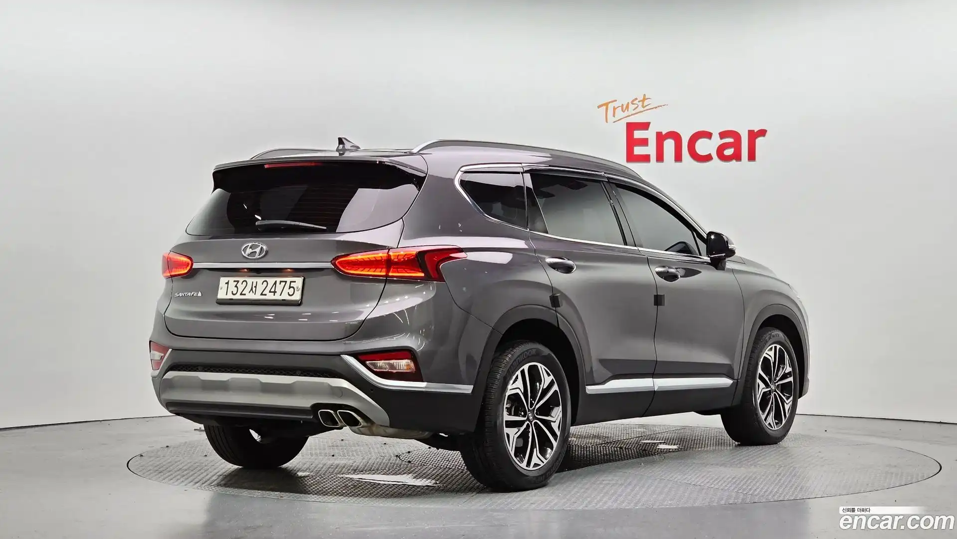Santafe Hyundai 2019.5-OUTER-002