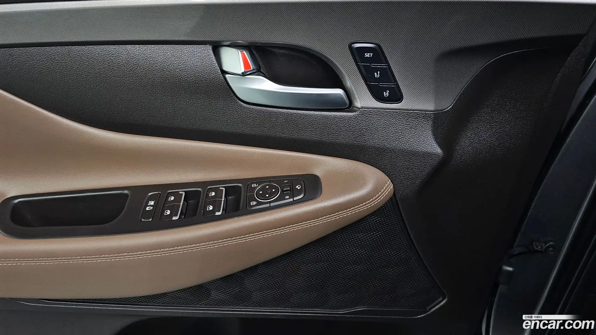 Santafe Hyundai 2019.5-OPTION-020