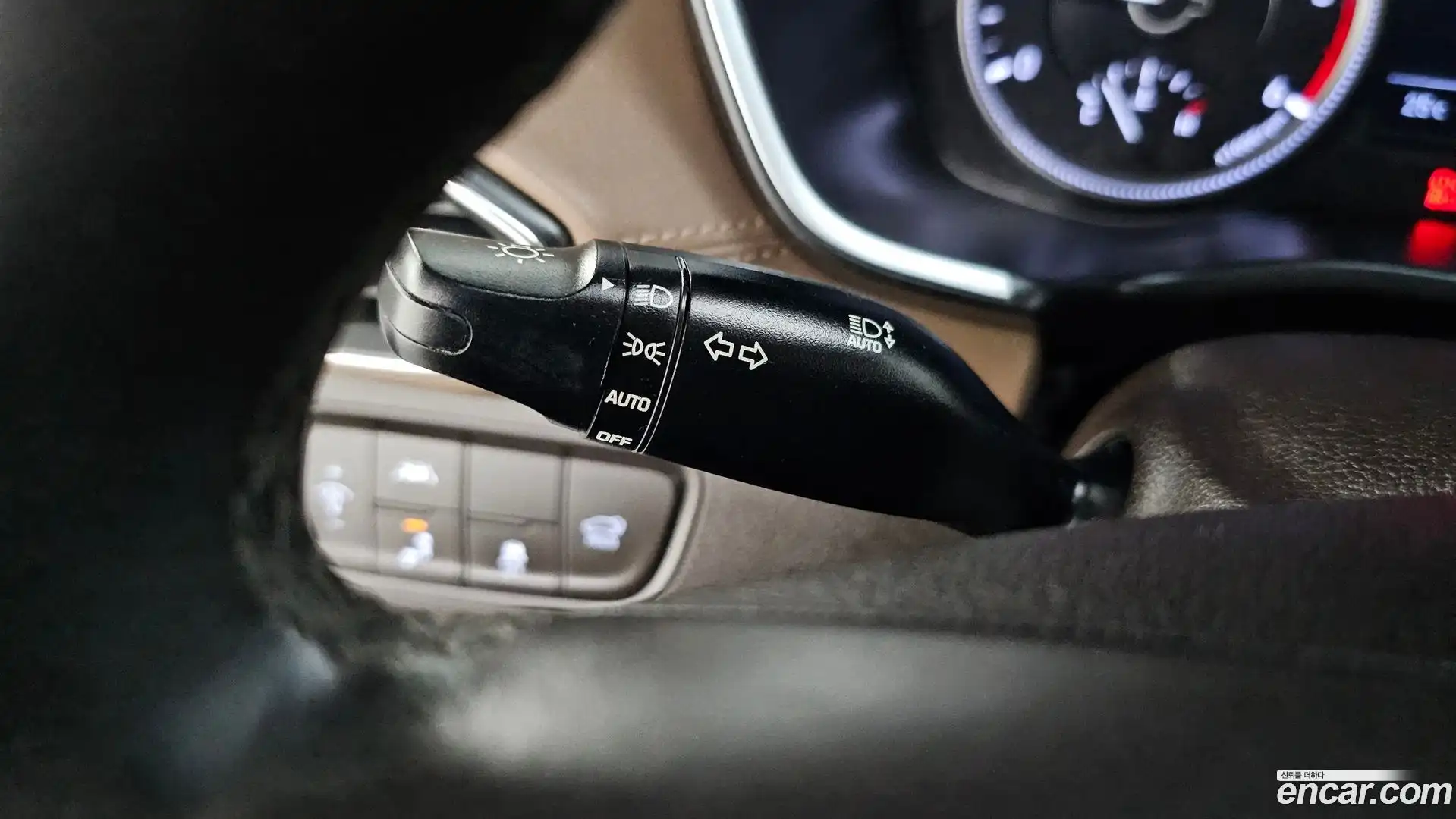 Santafe Hyundai 2019.5-OPTION-043