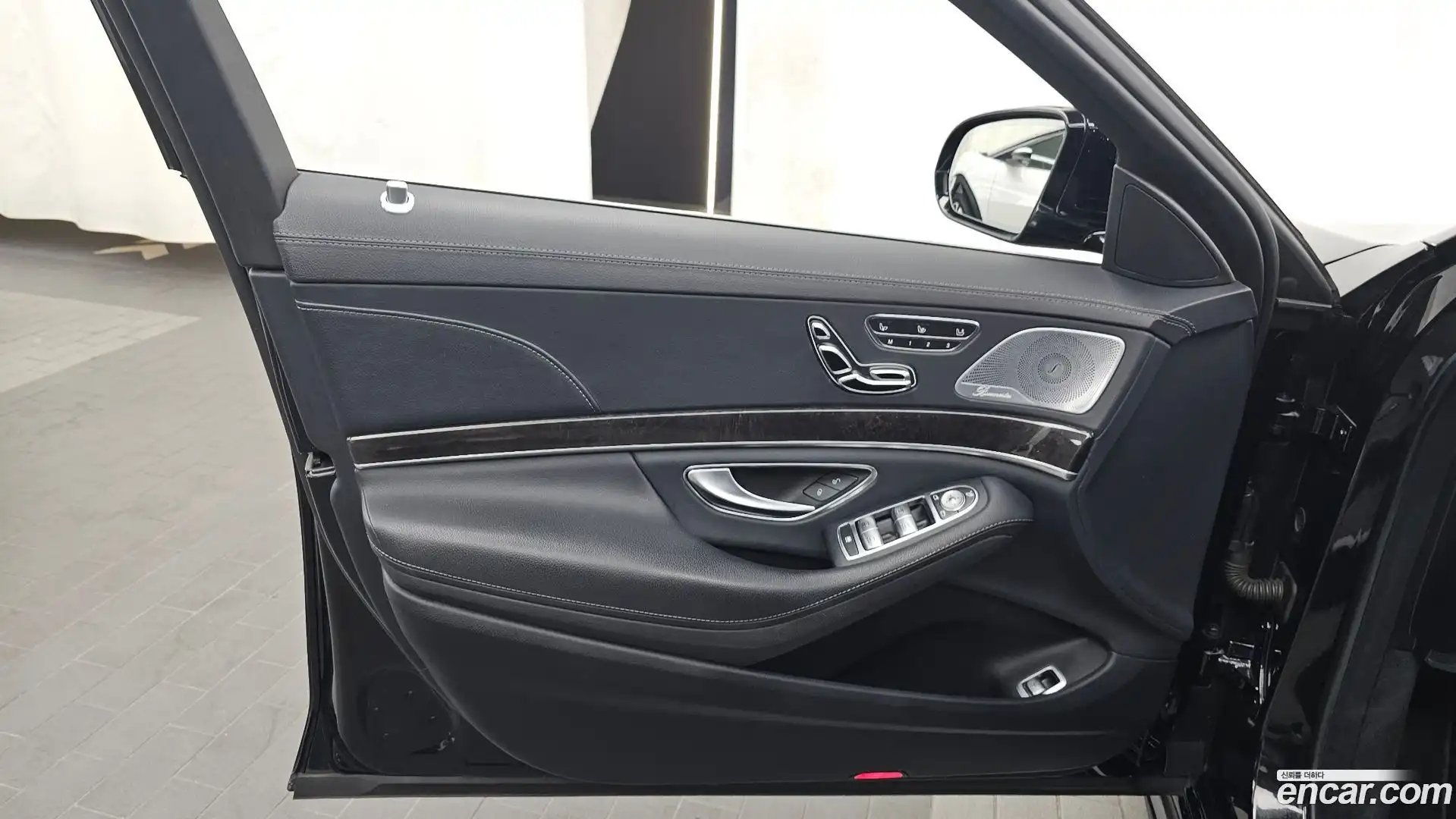 S-Class Mercedes-Benz 2018.3-INNER-034