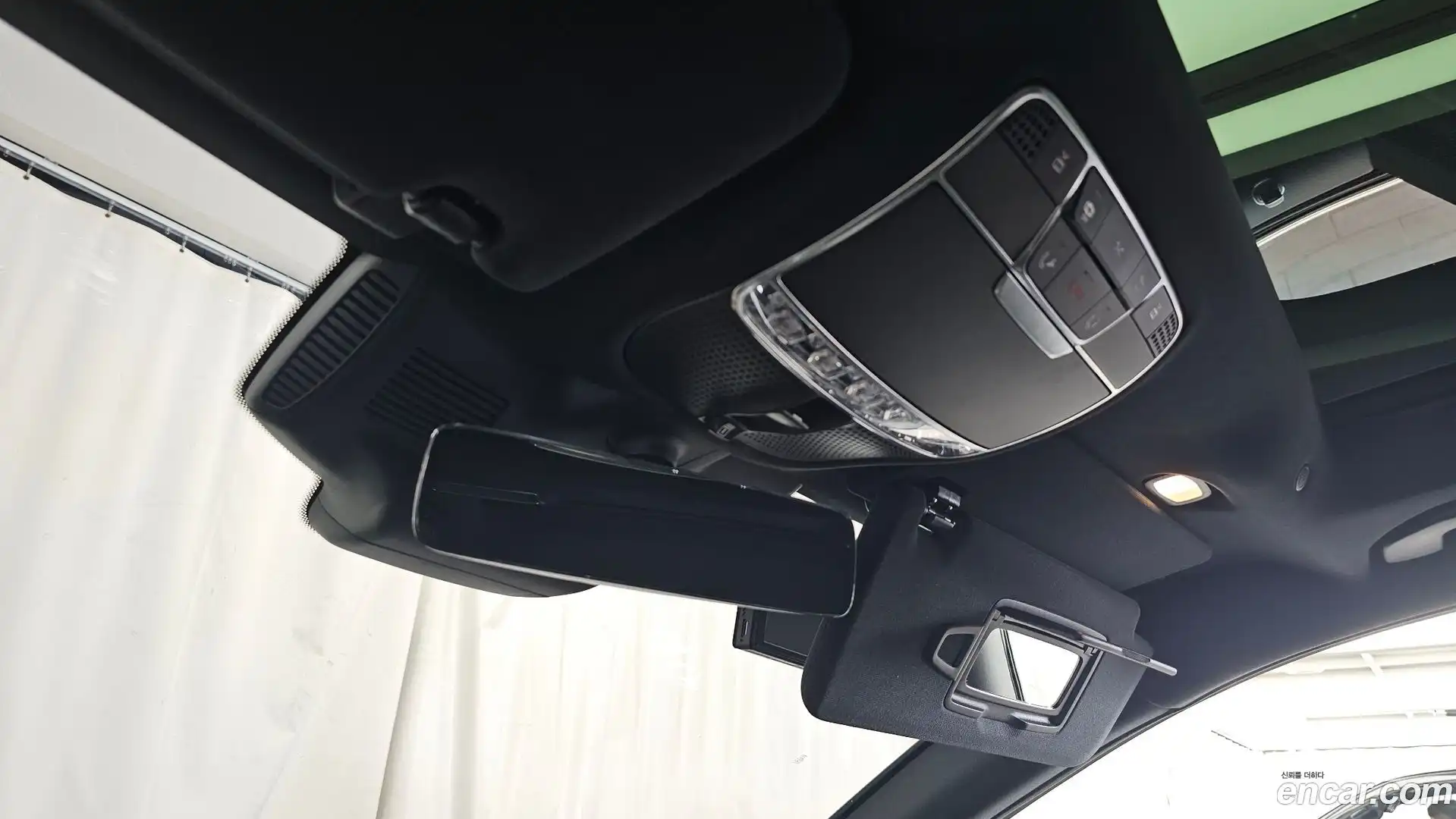 S-Class Mercedes-Benz 2018.3-OPTION-041